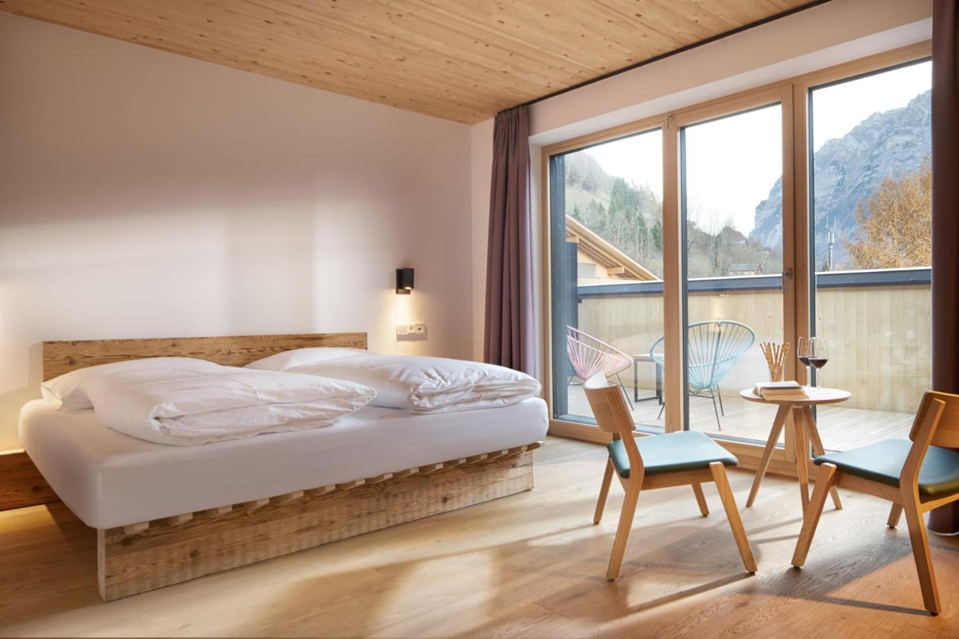 Double Room with Balcony - Photo 4