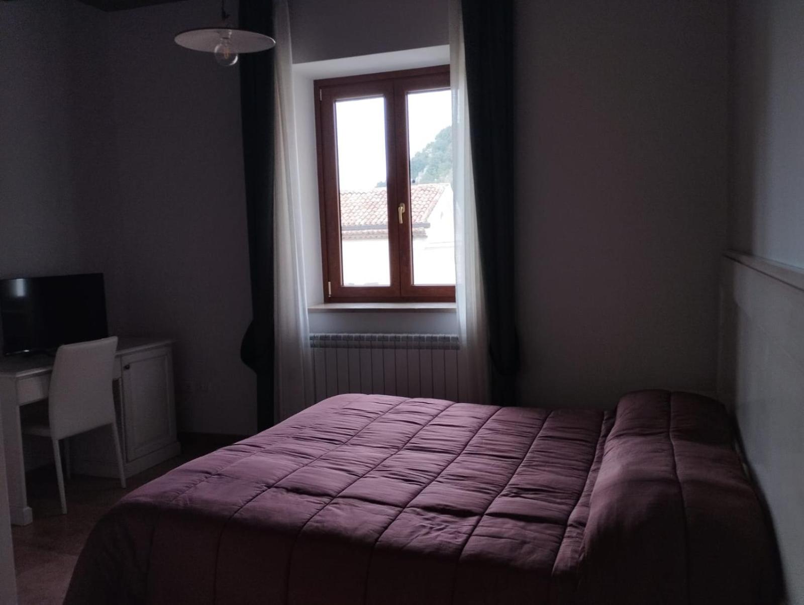 Double or Twin Room with Mountain View photo 1