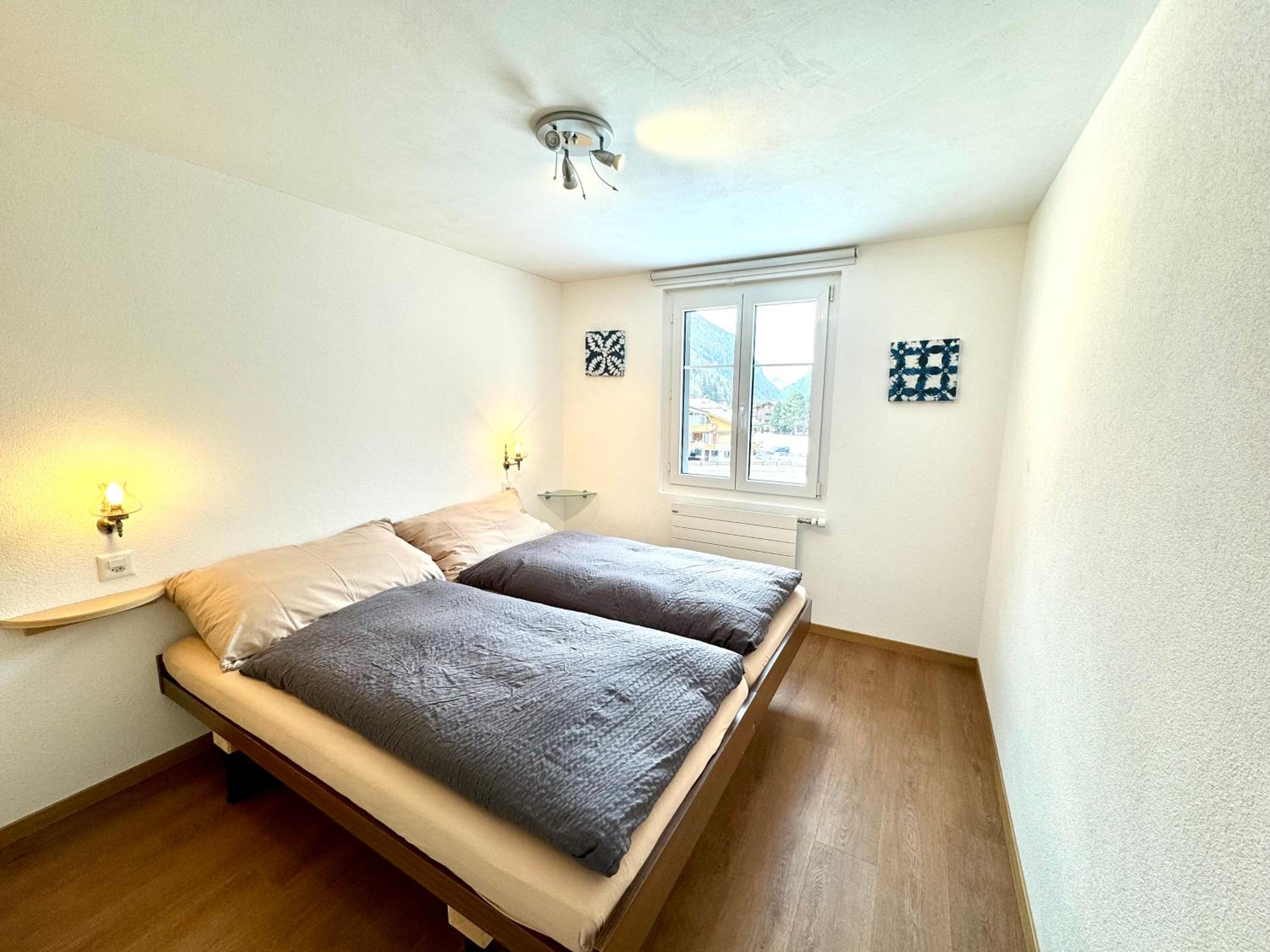 Three-Bedroom Apartment - Upper Floor - Photo 5