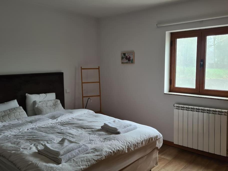 Three-Bedroom House photo 1