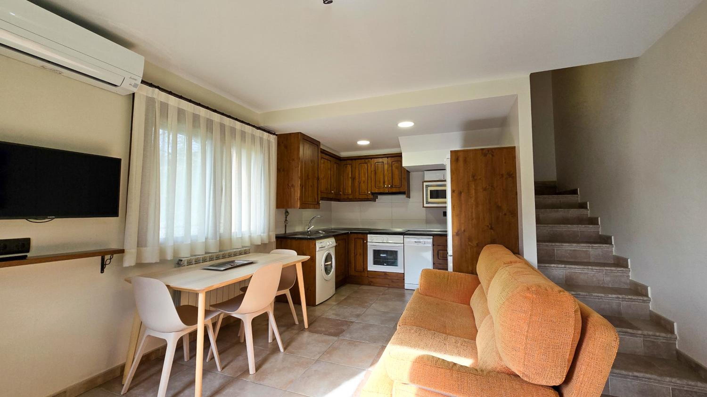 One-Bedroom House photo 2