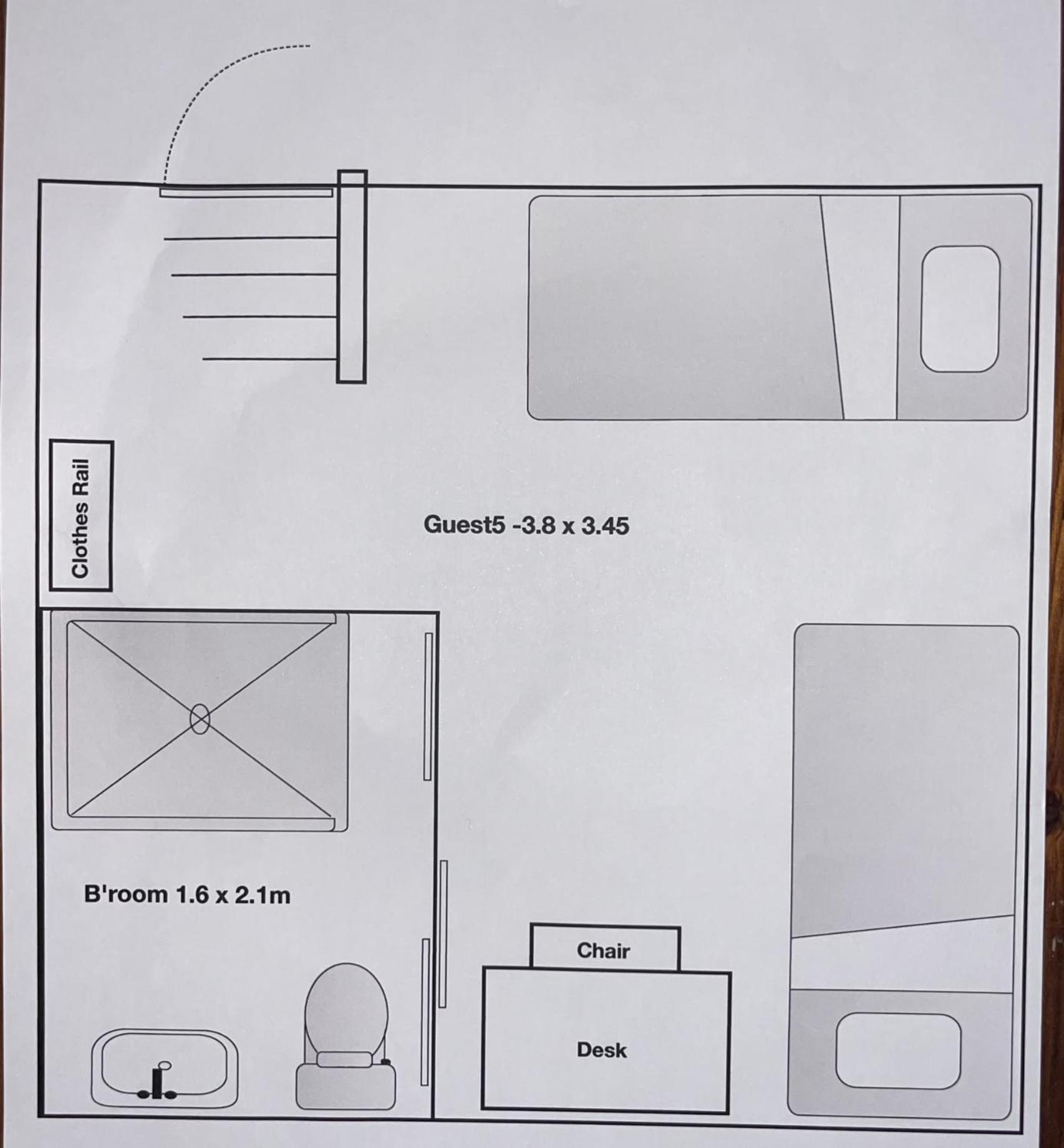 Standard Twin Room with Garden View photo 2