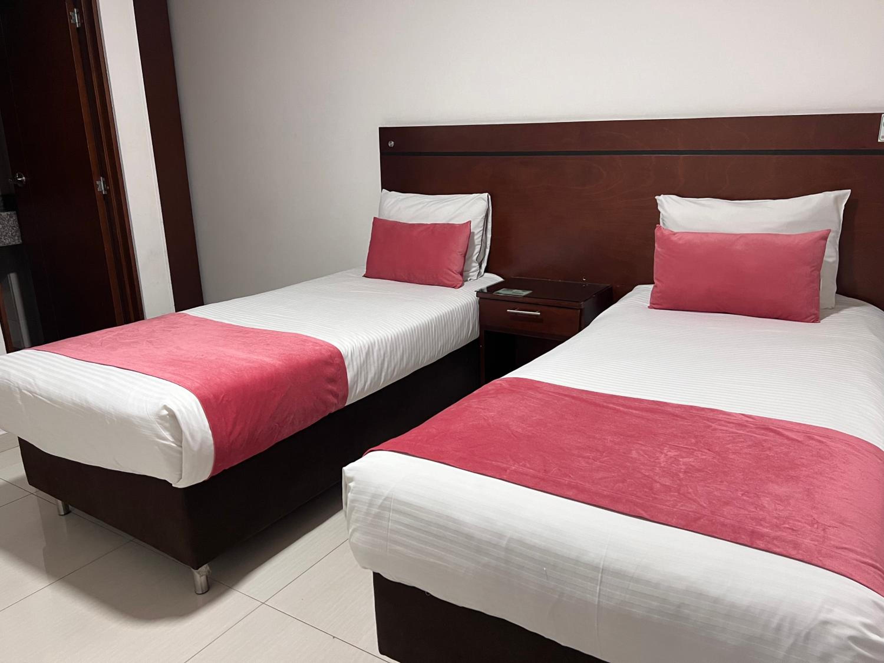 Twin Room photo 1