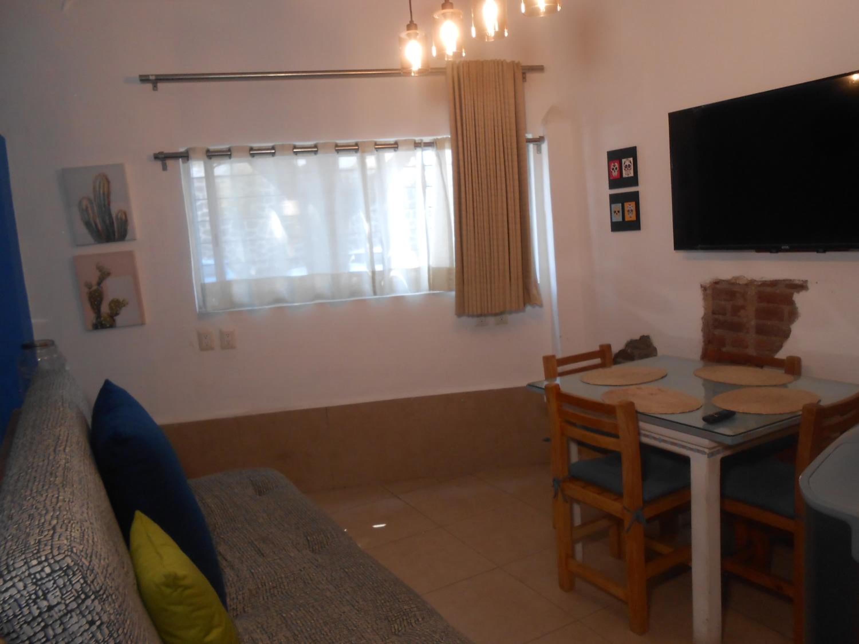 One-Bedroom Apartment - Photo 6
