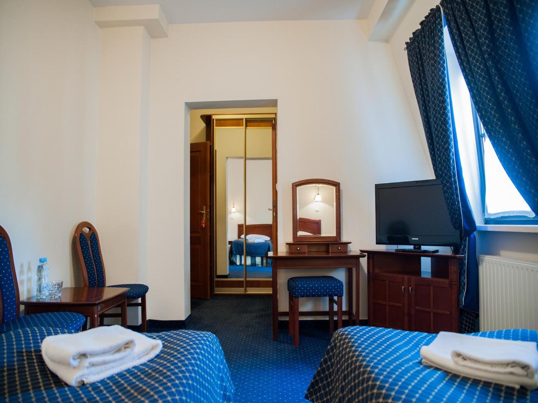 Single Room photo 2
