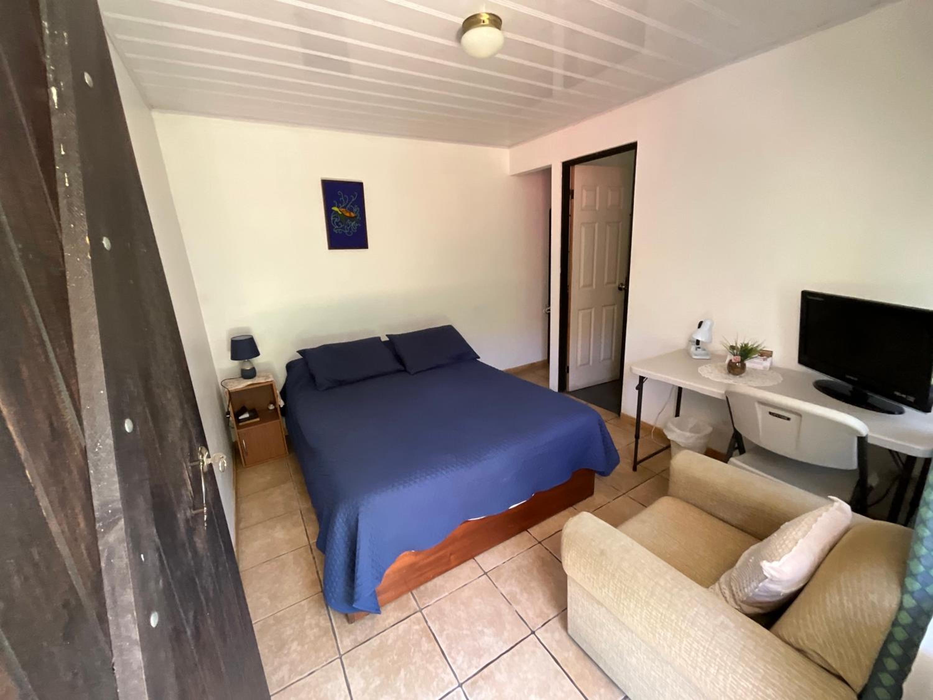 Queen Room with Garden View photo 2