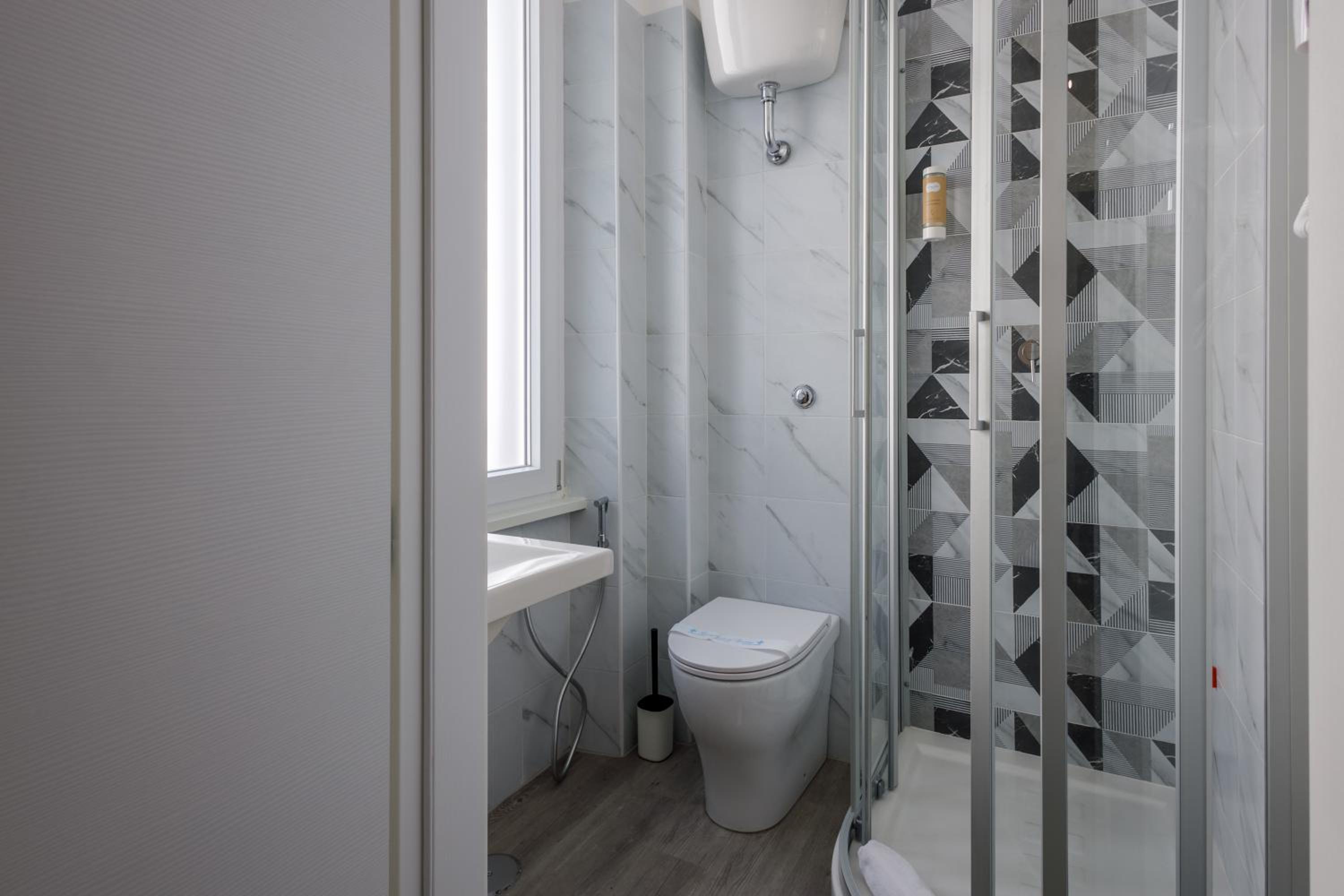 Superior Triple Room photo 3