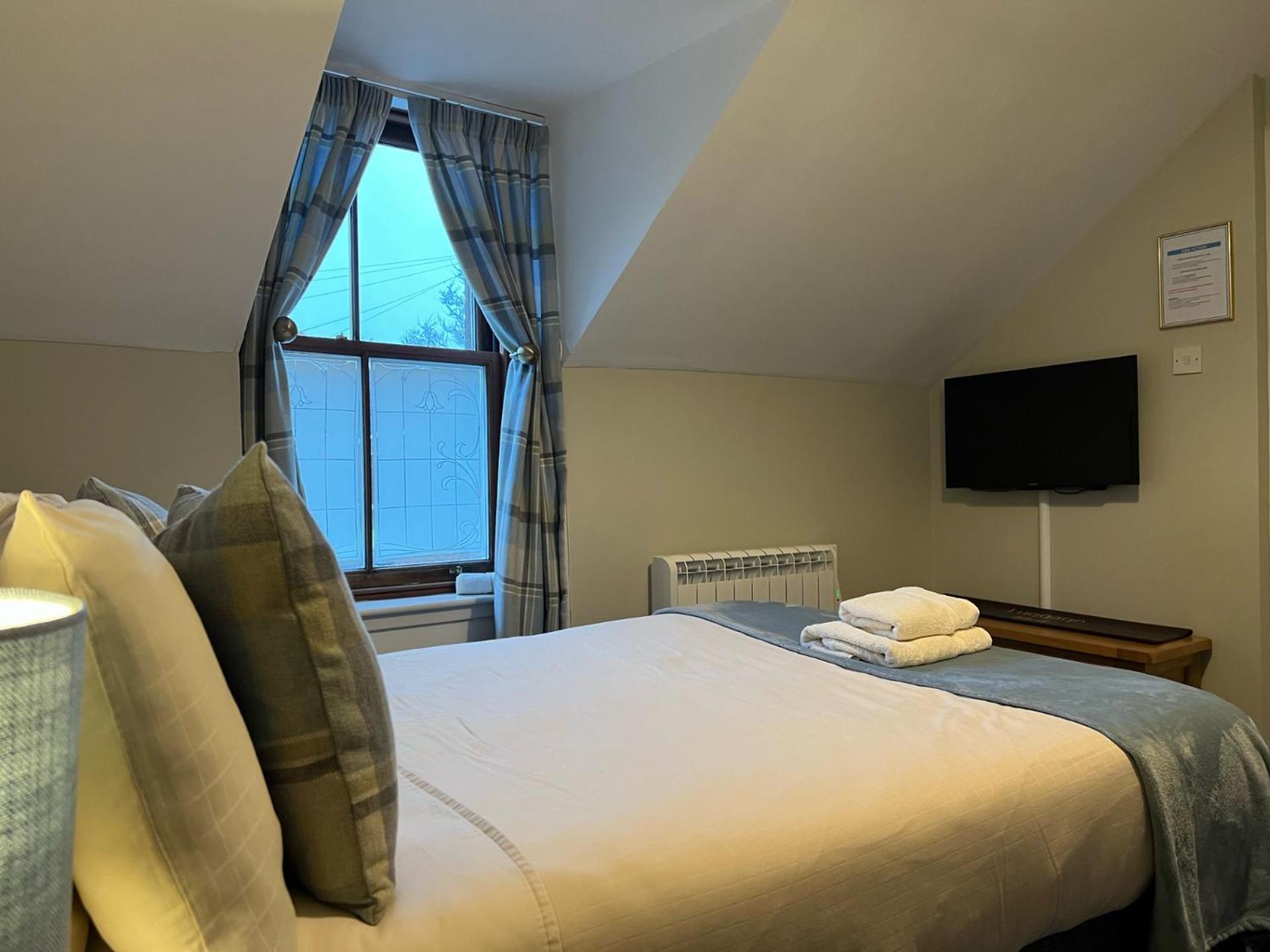Standard Double Room photo 3
