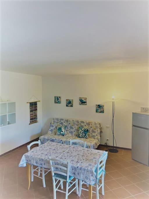 One-Bedroom House photo 2