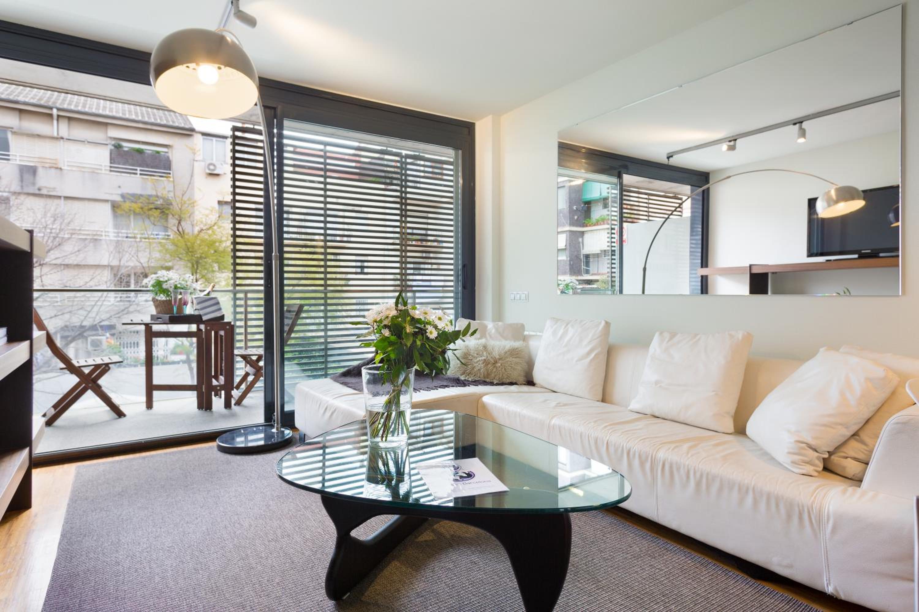 Apartamento con vista al jardín
