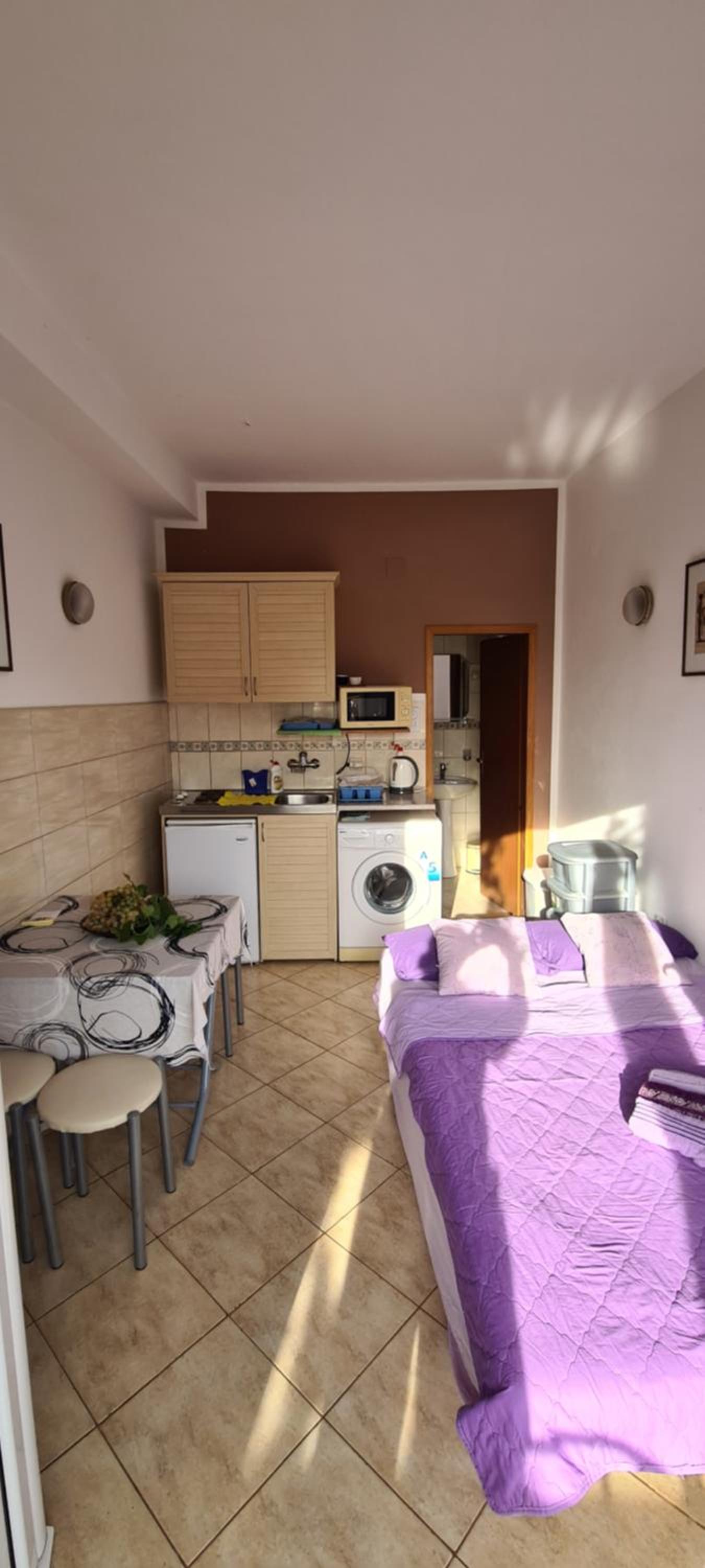 Apartment With Garden View