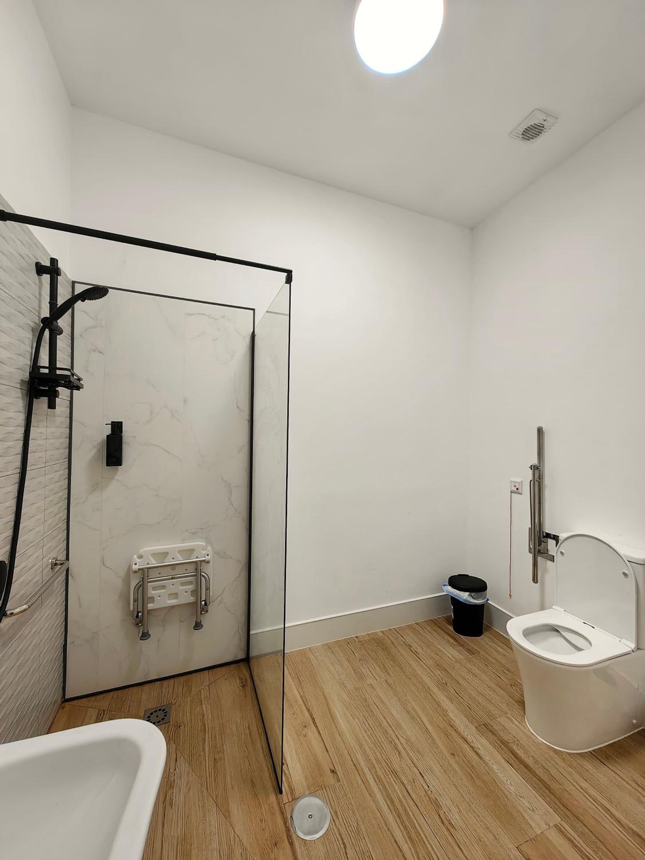 Double Room with Private External Bathroom photo 2