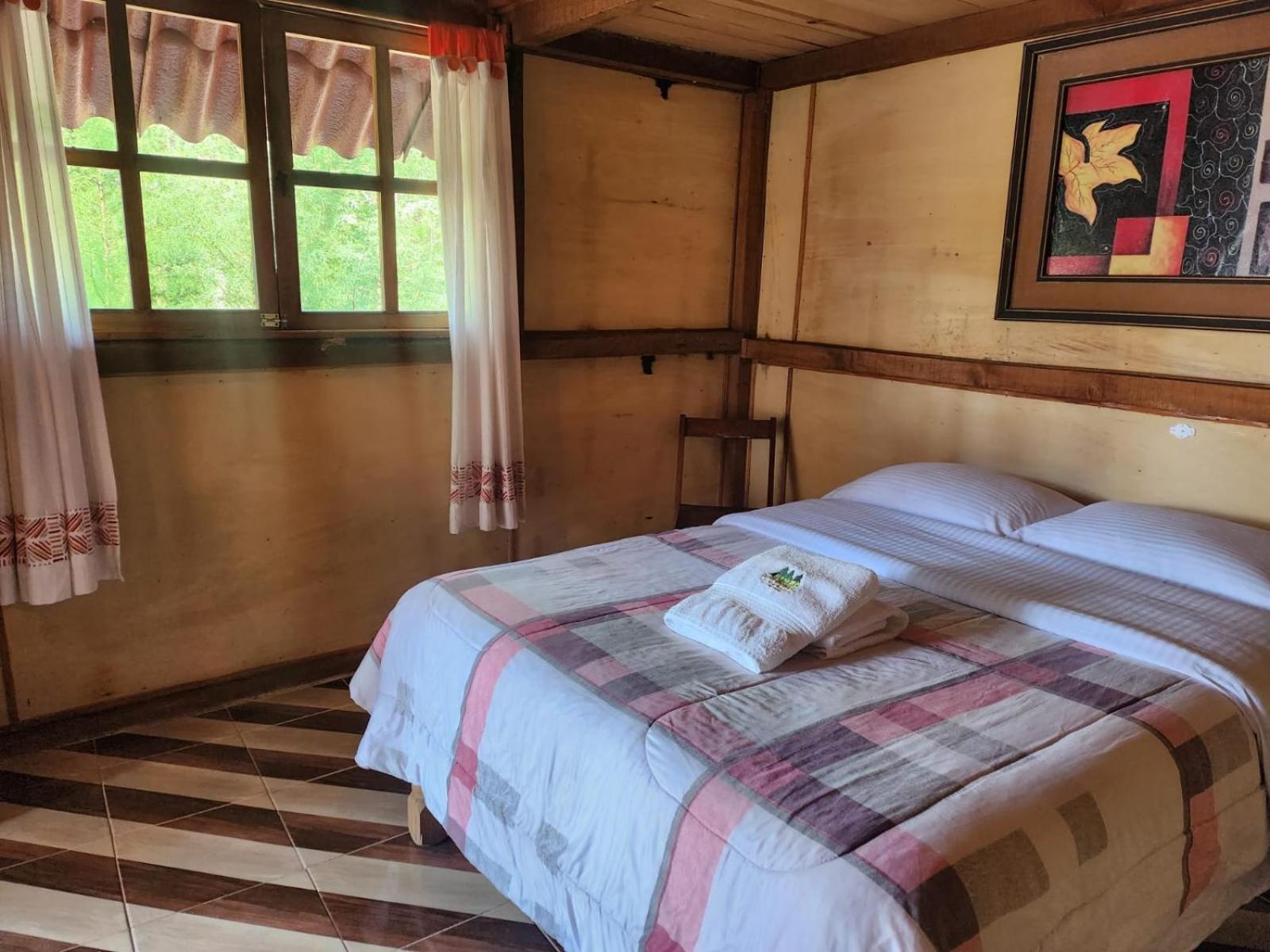 Standard Double Room - Photo 5