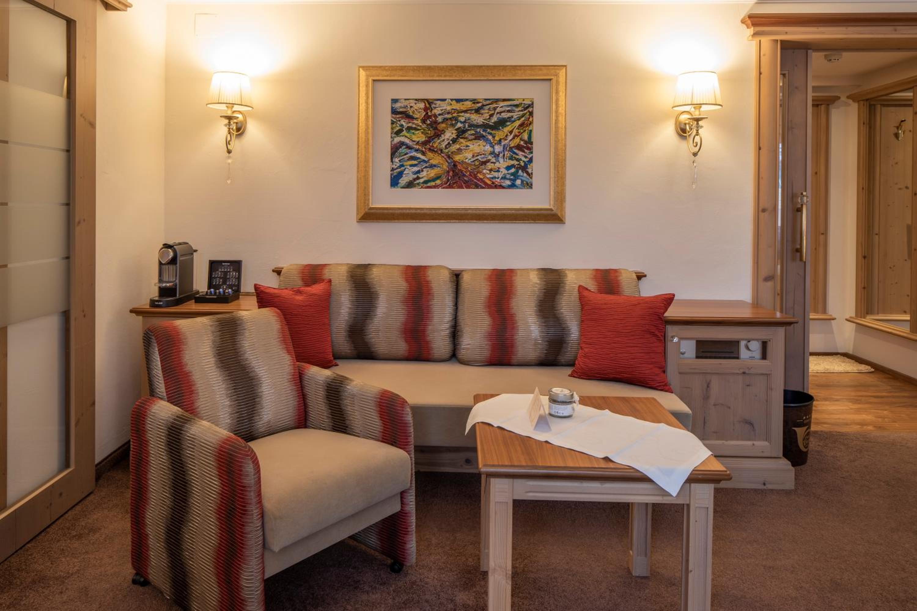 Classic Suite - Photo 1