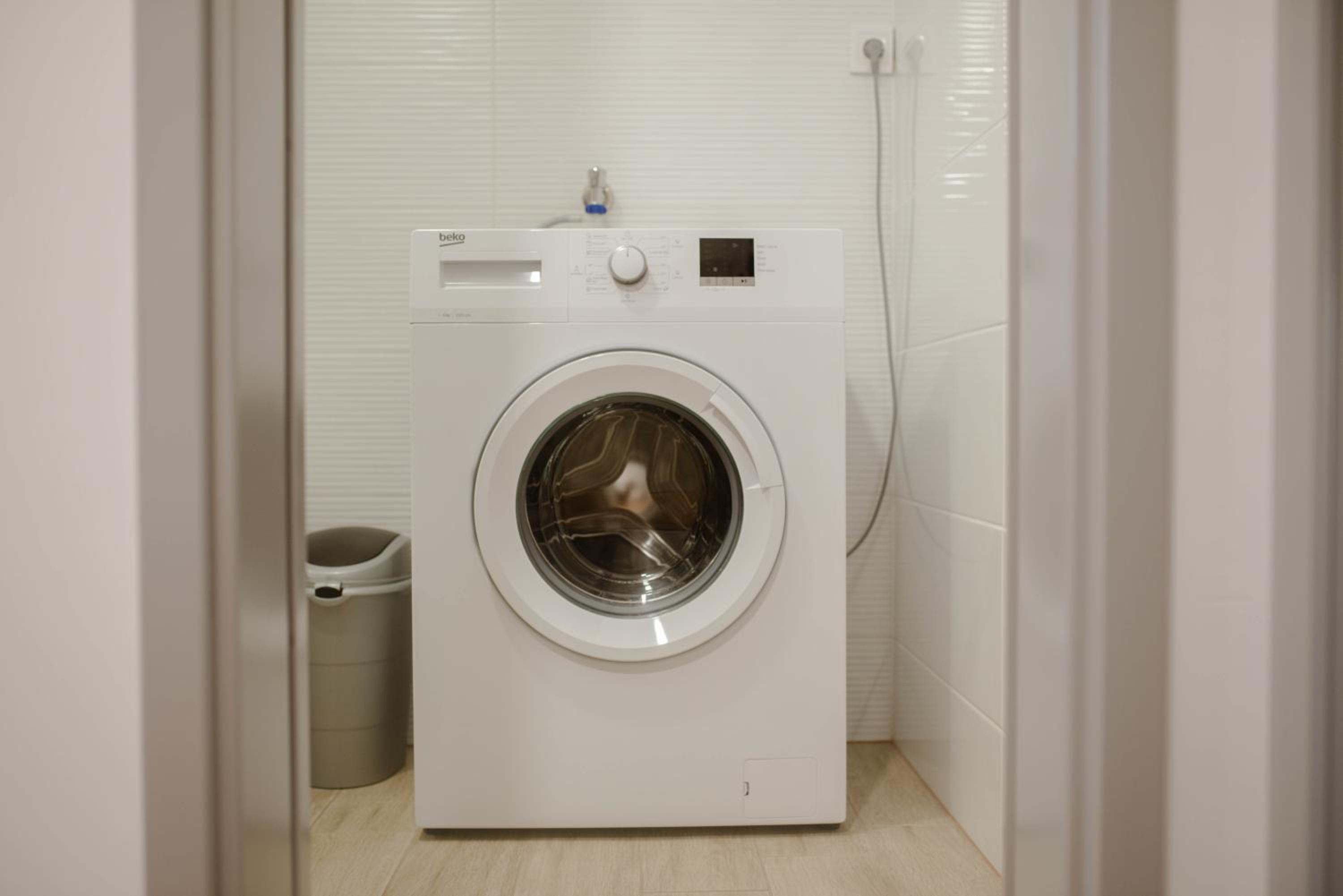 One-Bedroom Apartment - Photo 28