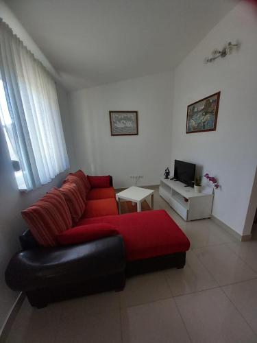 Apartment with Mountain View photo 1