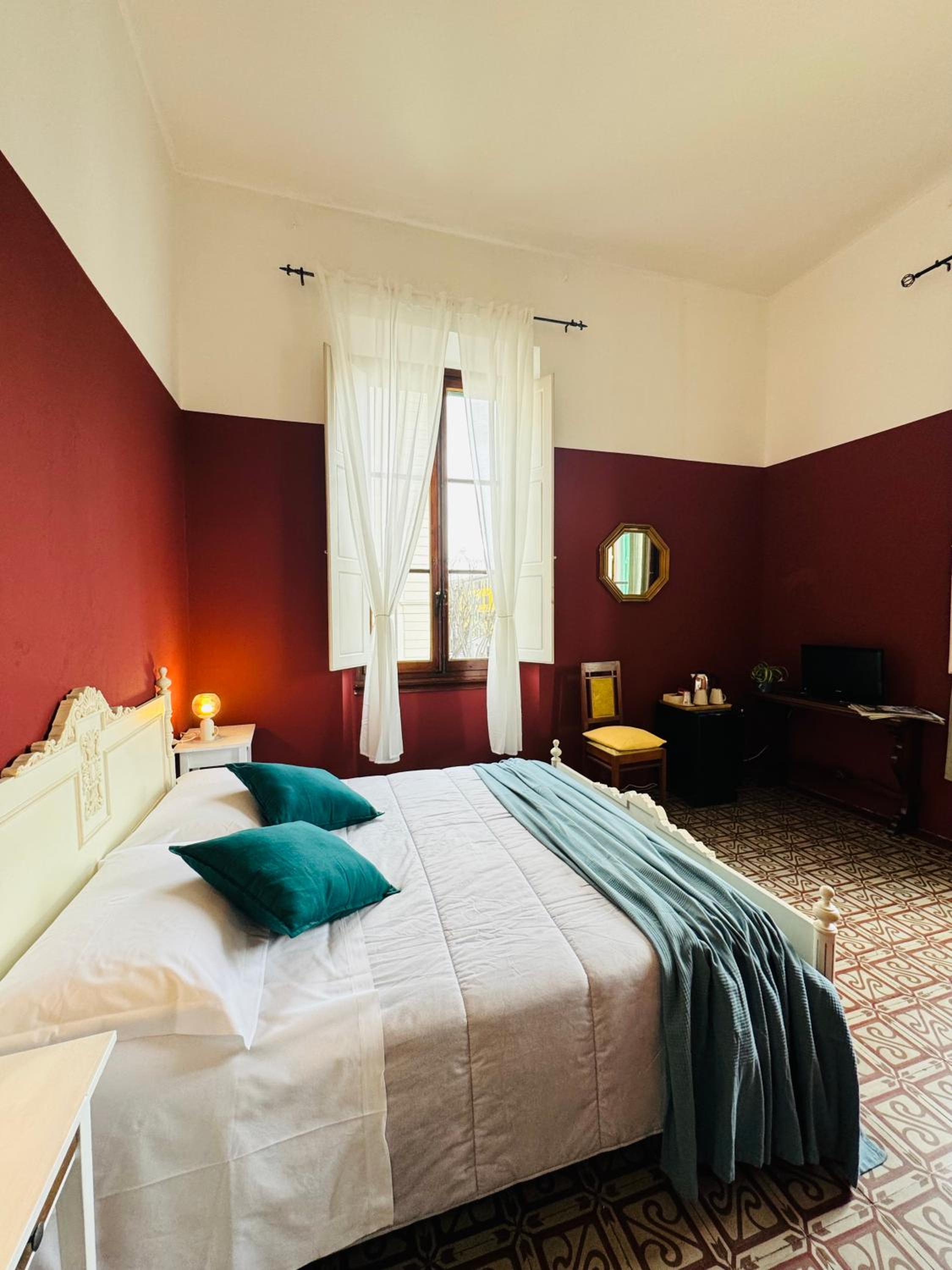 Standard Double Room photo 3