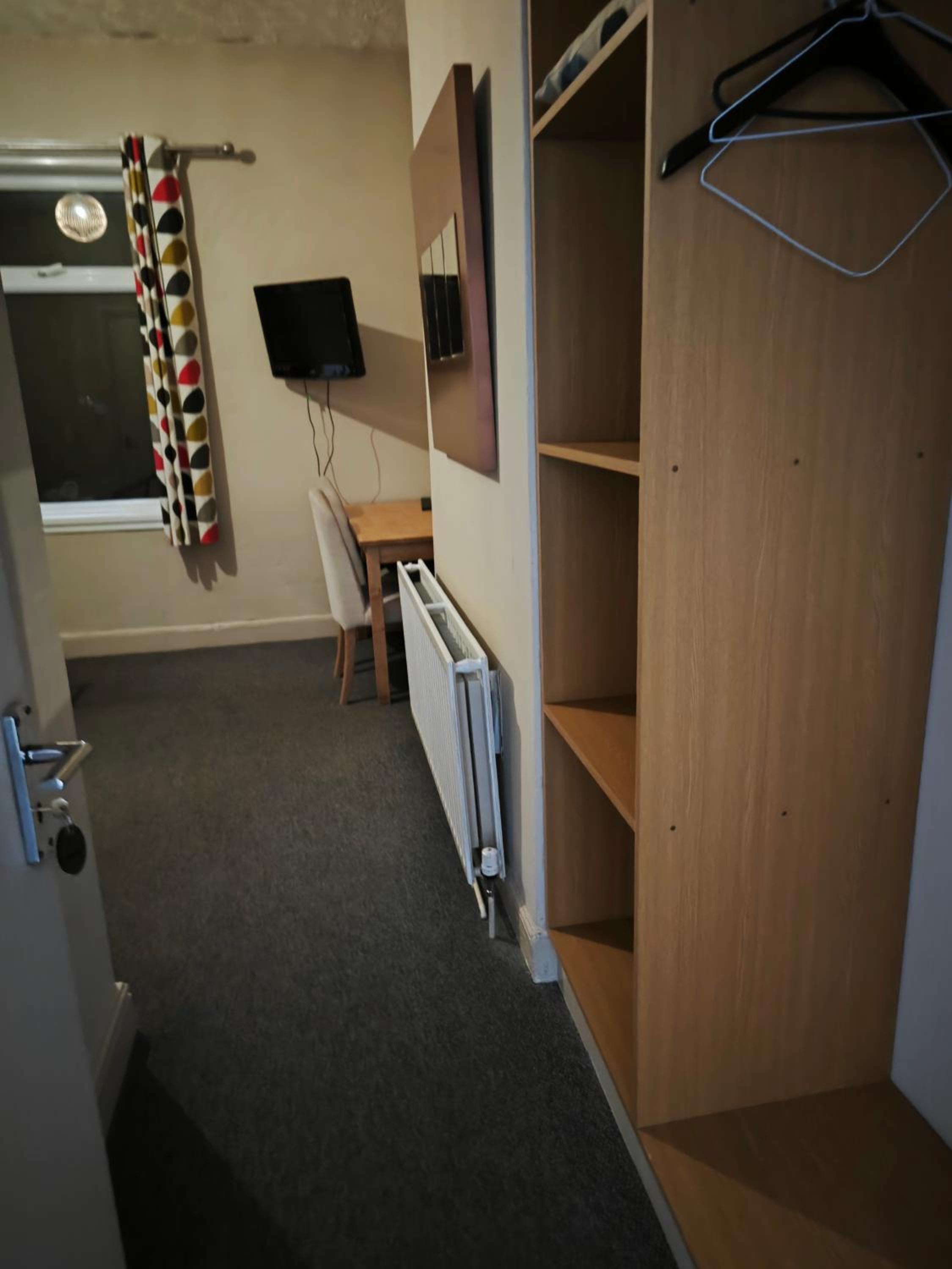 Double Room with Private Bathroom photo 3