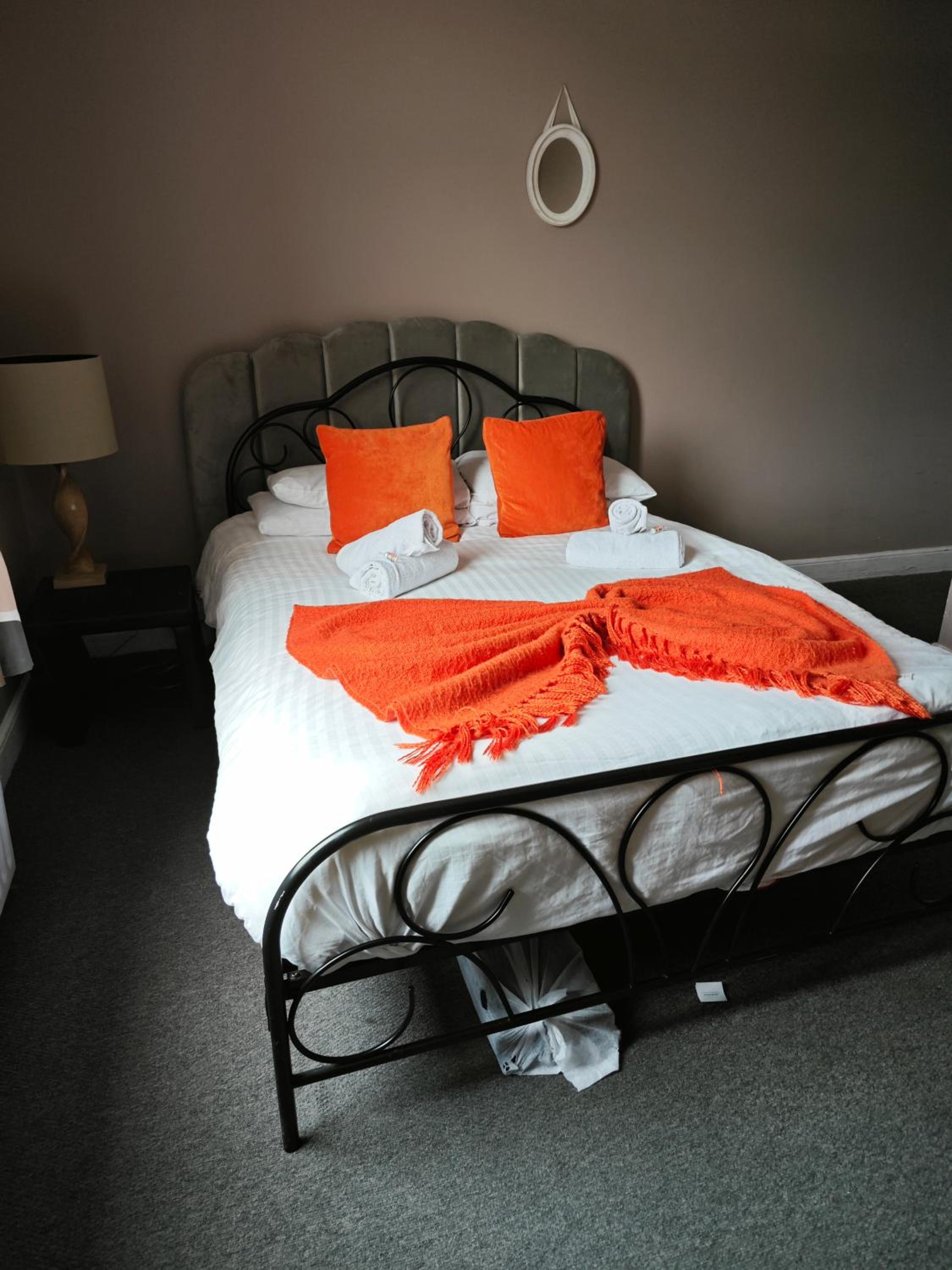 Double Room with Private Bathroom photo 1