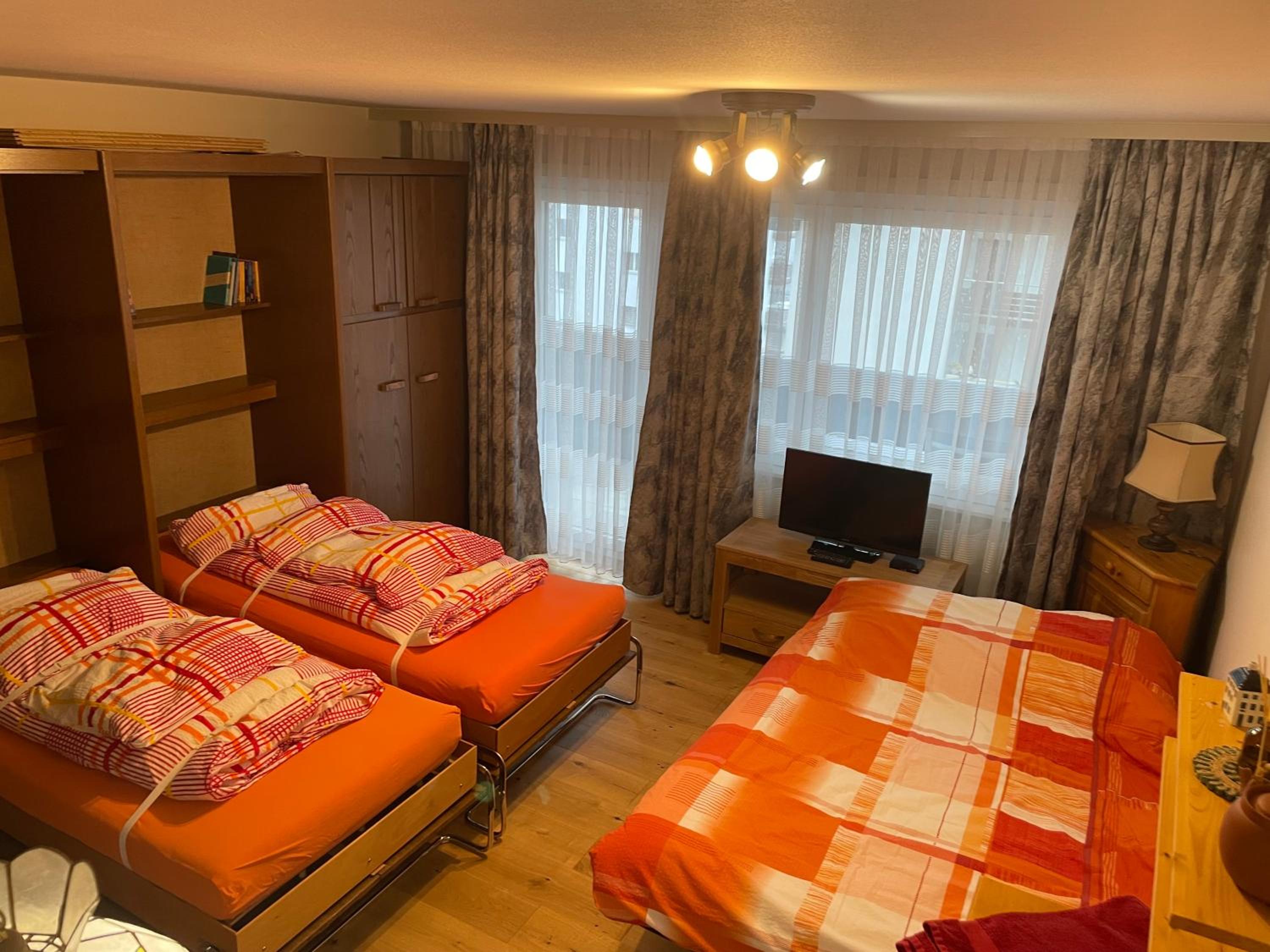 Studio Apartment photo 3