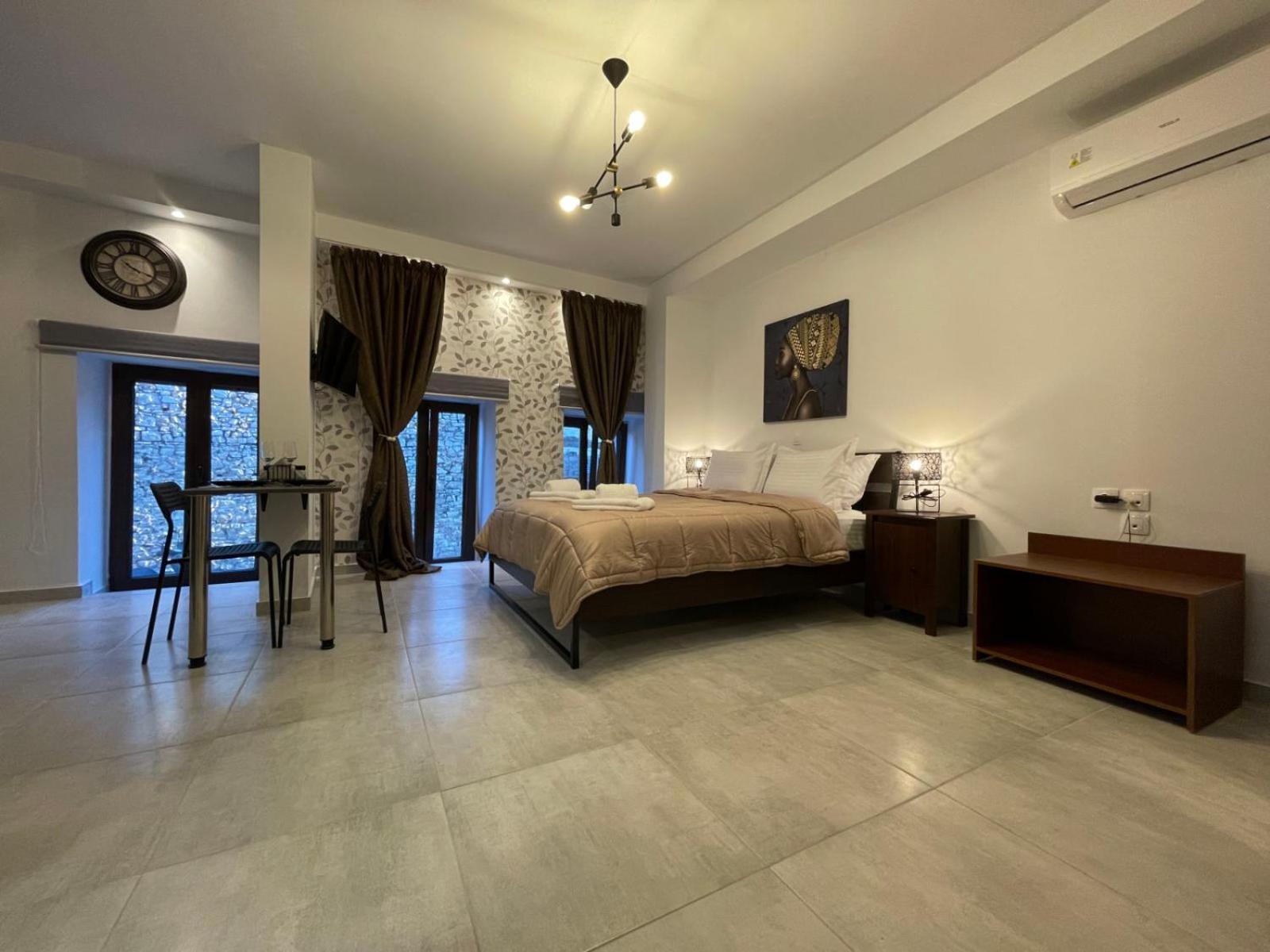 Deluxe Apartment - Photo 1