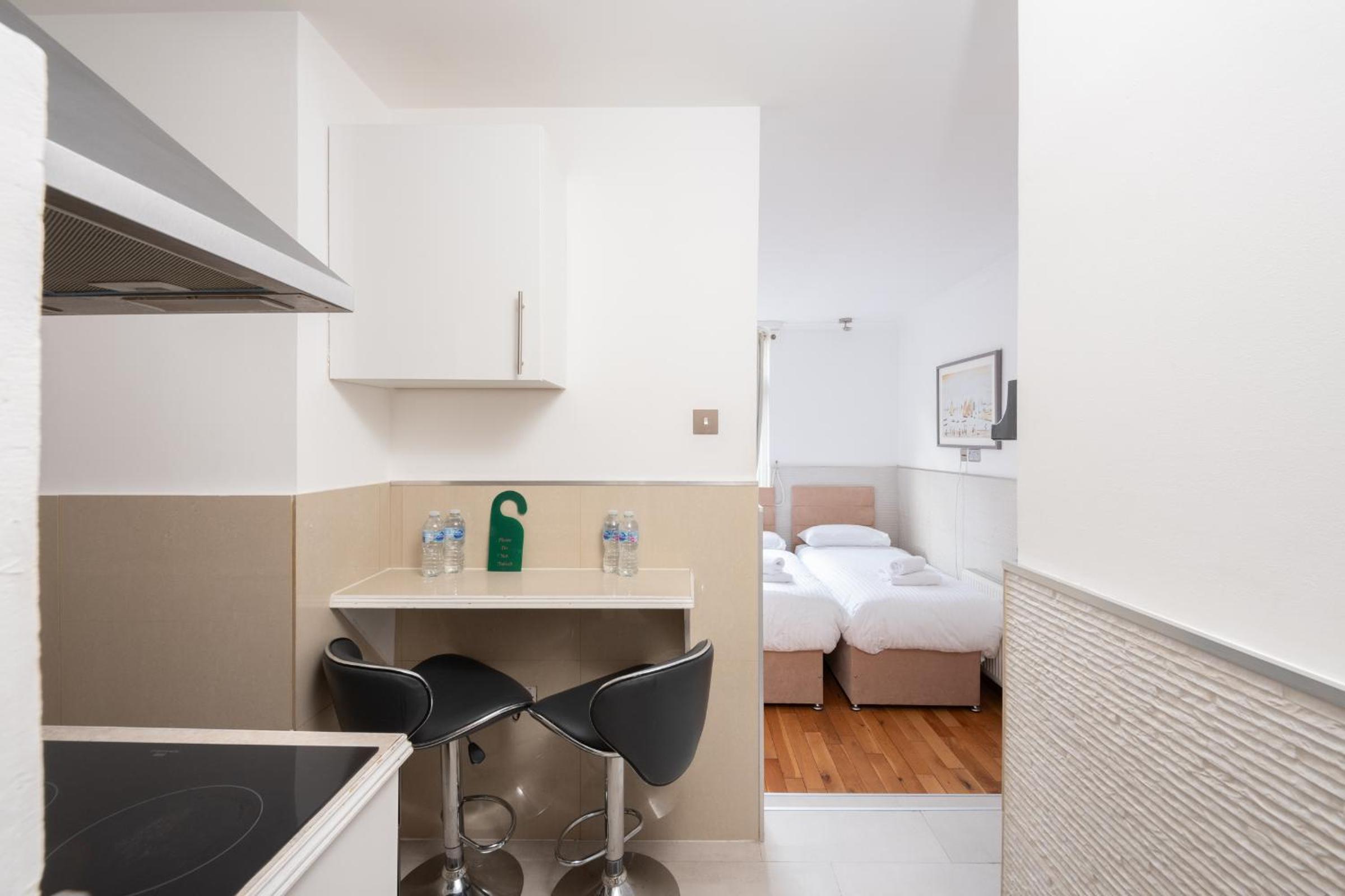 Super Family Apartments photo 3