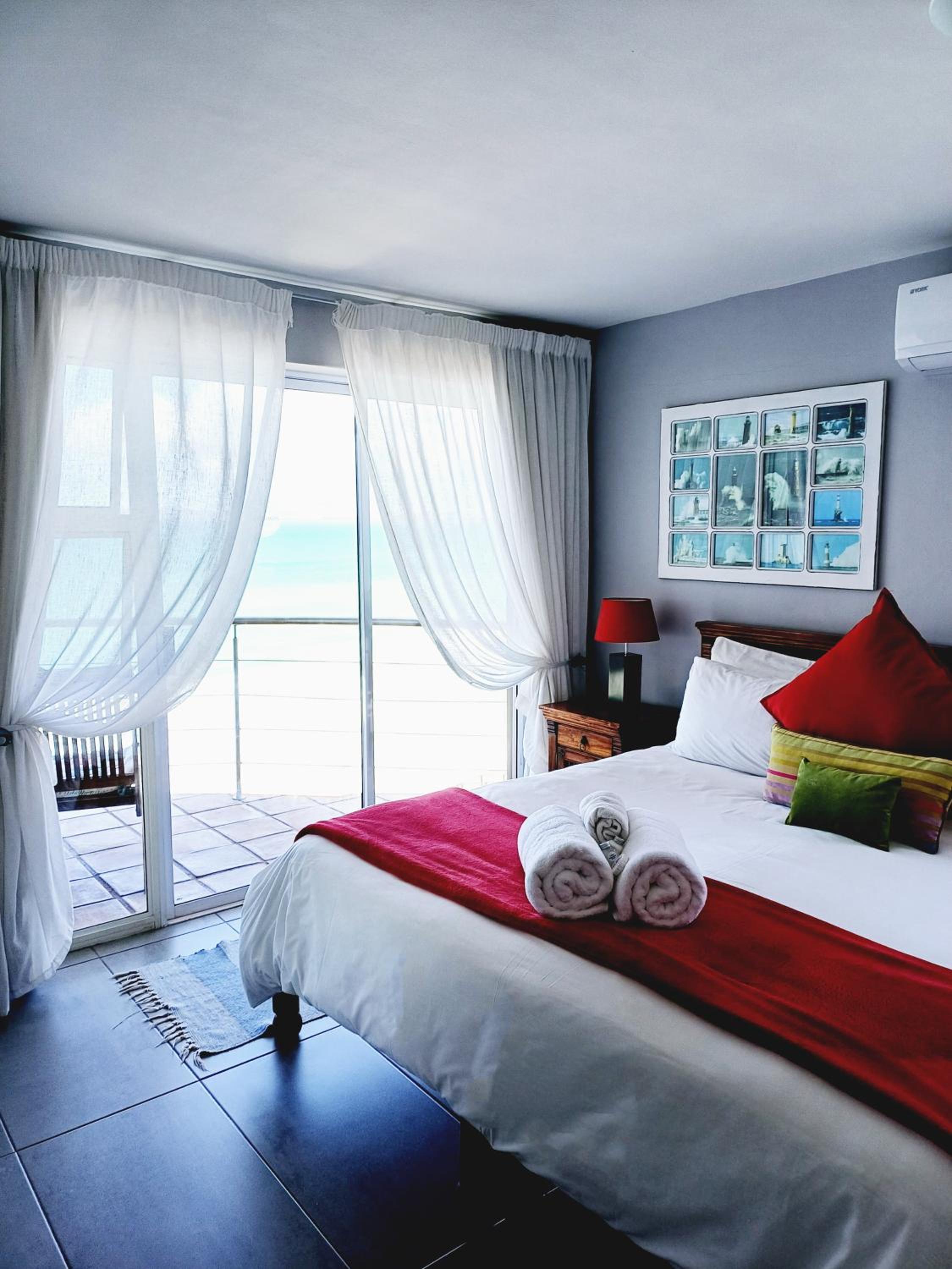 Deluxe Double Room with Sea View photo 1