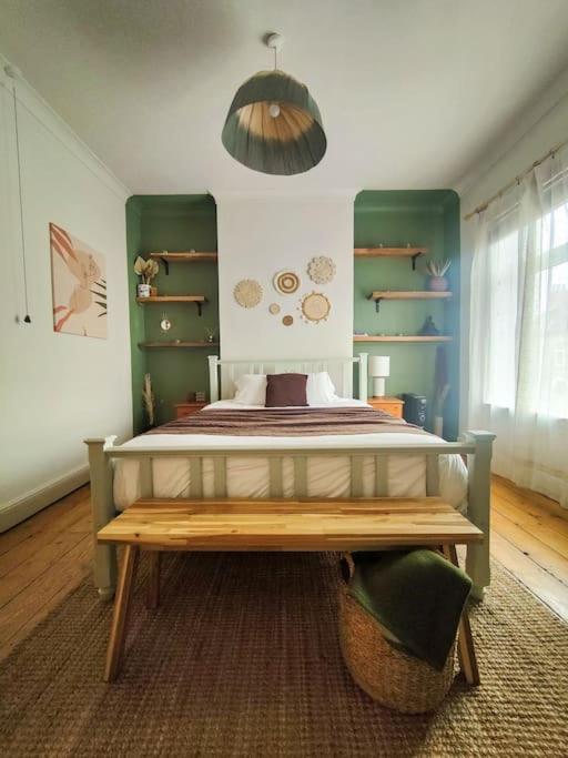 Apartment photo 2