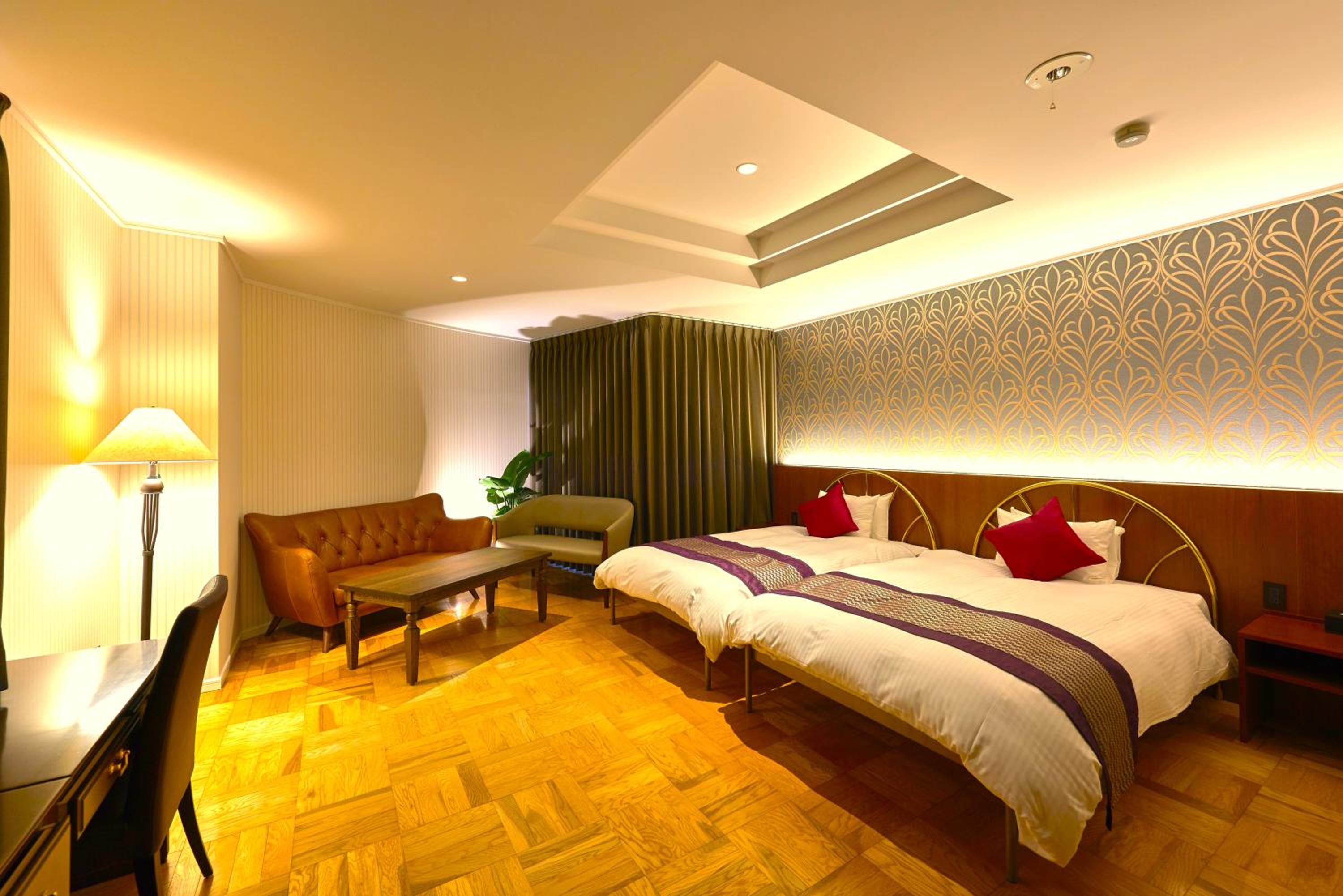 Large Twin Room