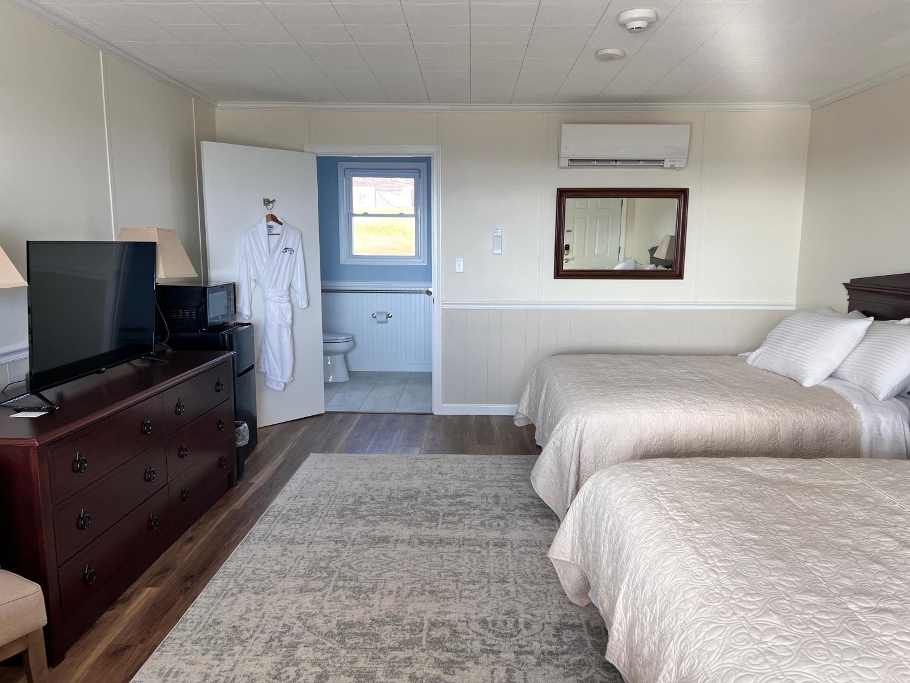 Double Room - Disability Access photo 3