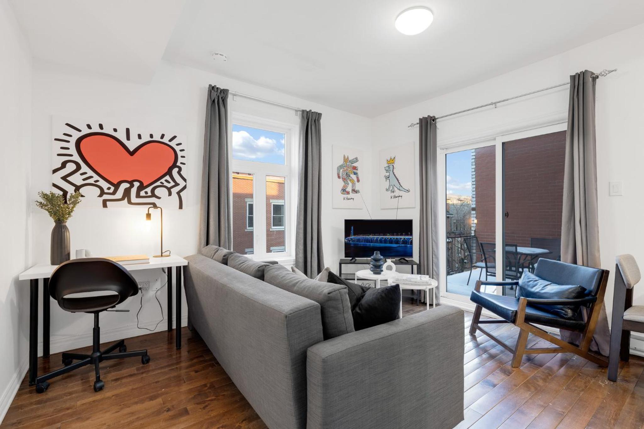 One-Bedroom Apartment with Balcony