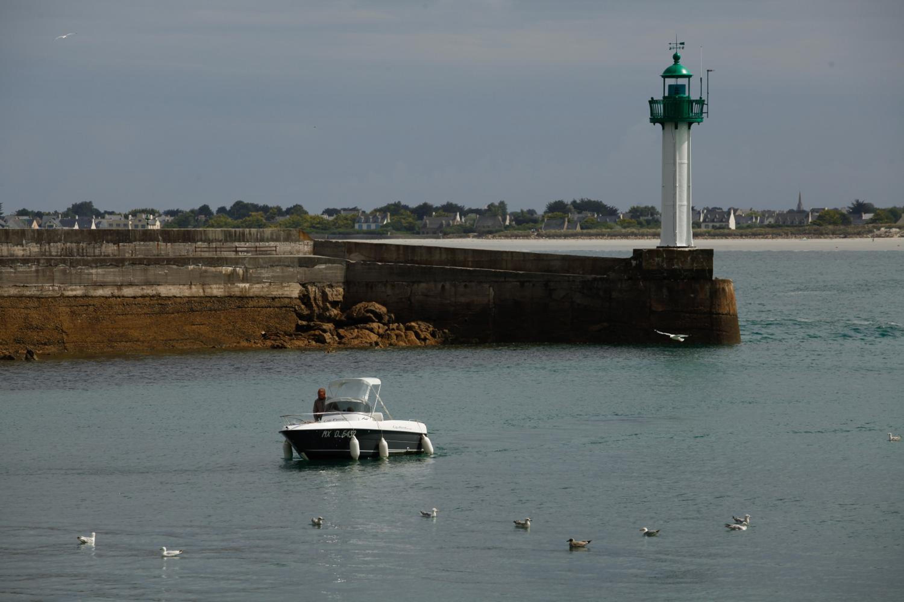 Classic Double Room with Harbor View - Photo 3