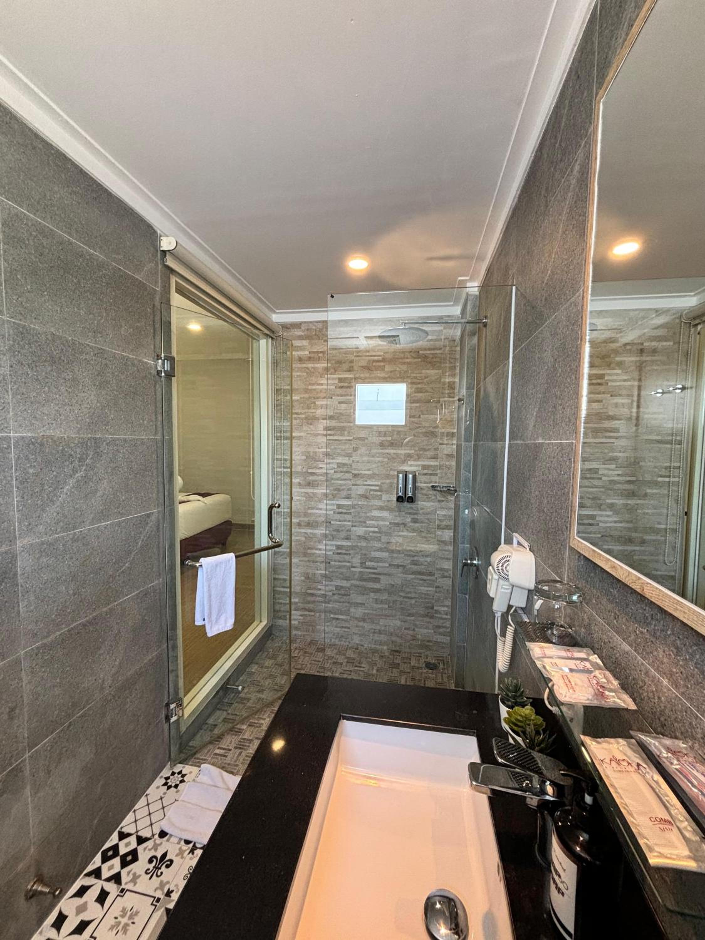 Junior Suite - Photo 3