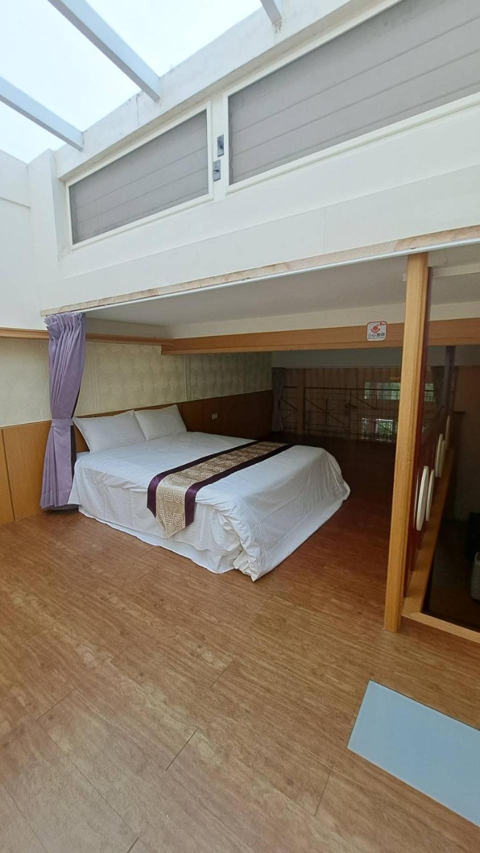 Family Suite with Balcony photo 2