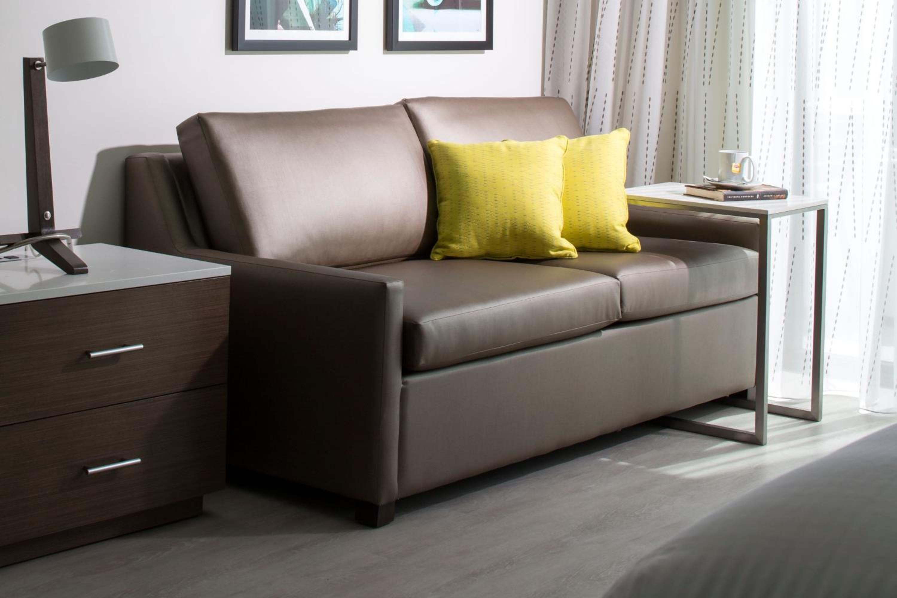 King Studio with Sofa Bed, Adapted Tub and Patio - Mobility and Hearing Accessible photo 2