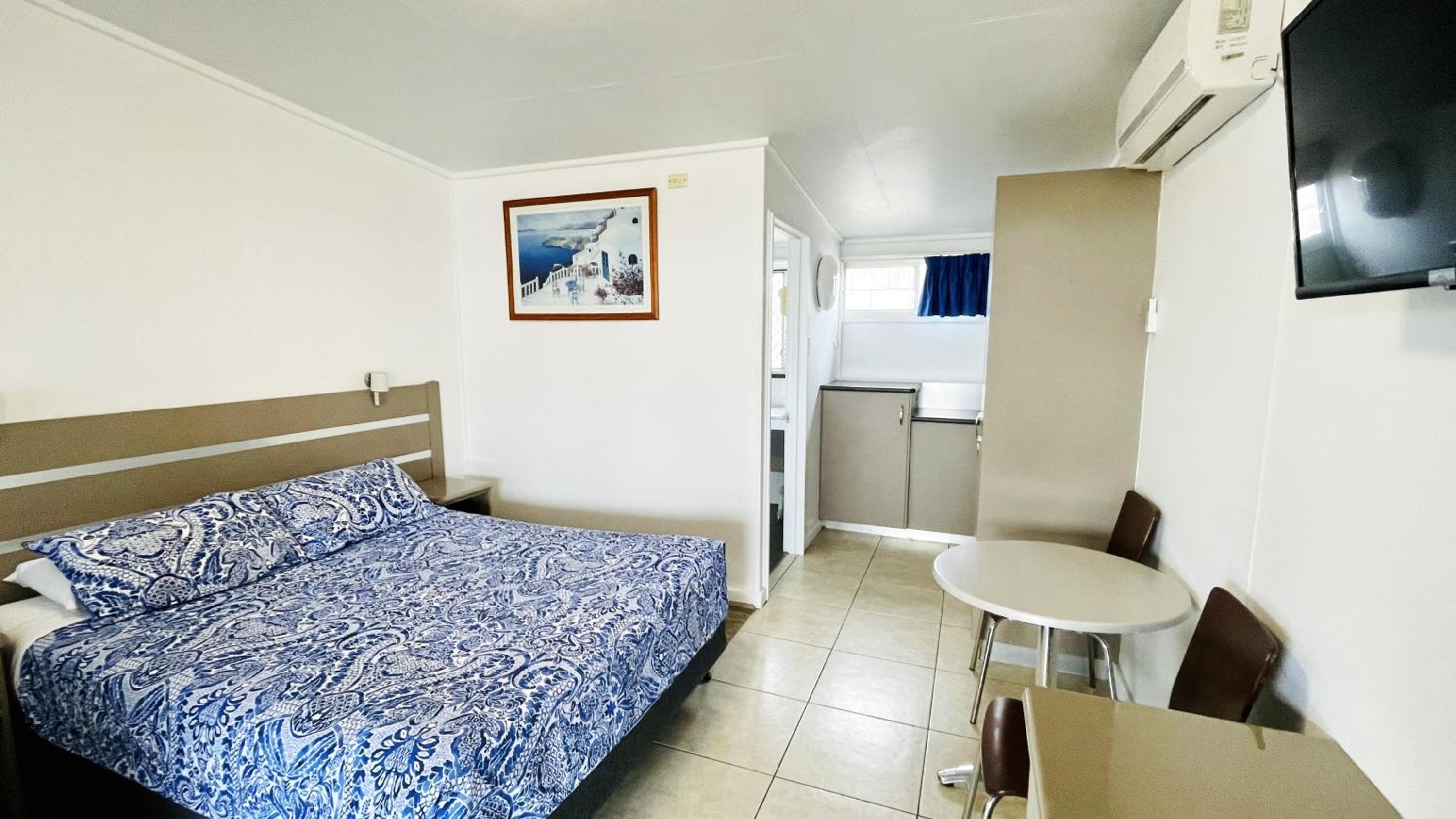 Executive Queen Room