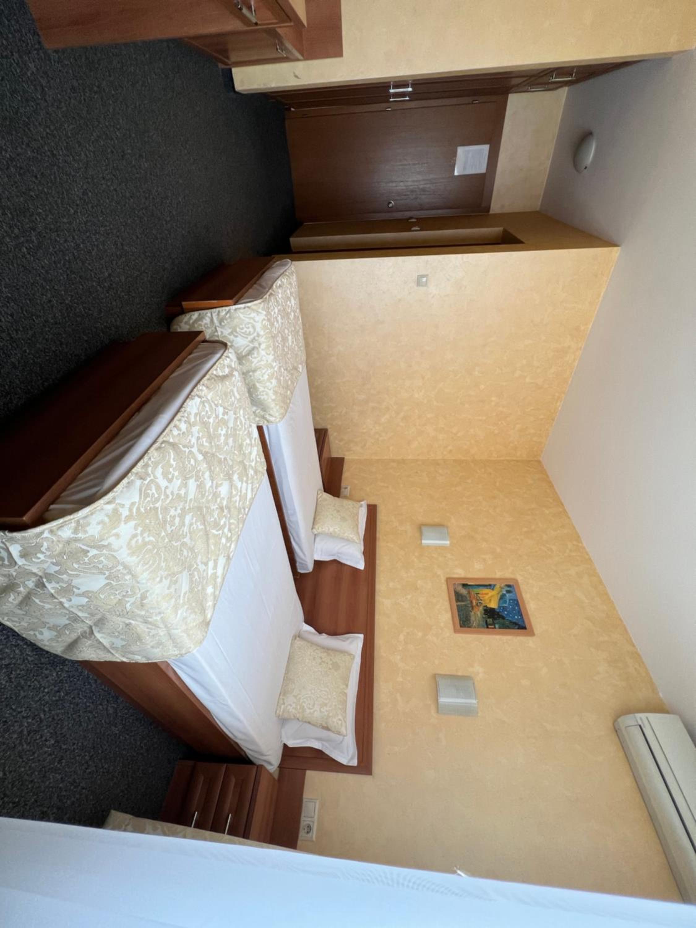 Twin Room photo 1