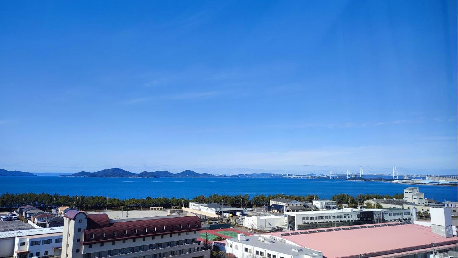 Standard Twin Room with Sea View - Smoking photo 3