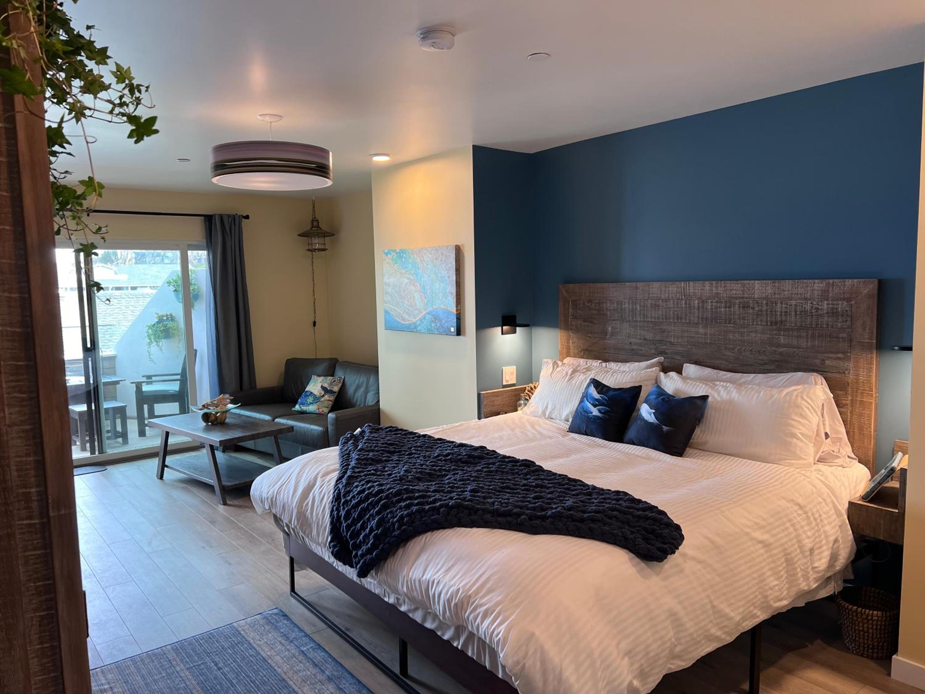 King Suite with Ocean View - Photo 7