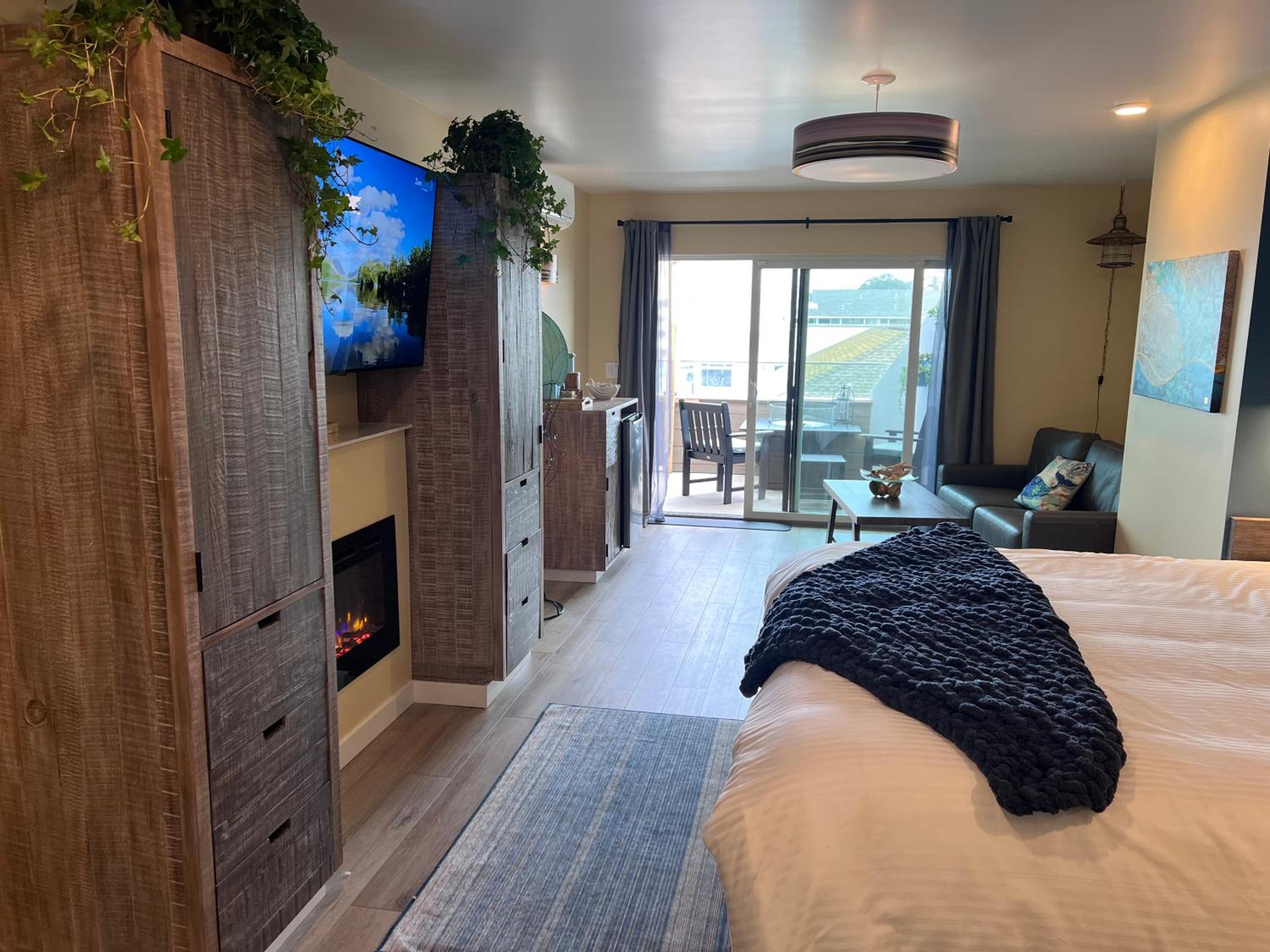 King Suite with Ocean View - Photo 8