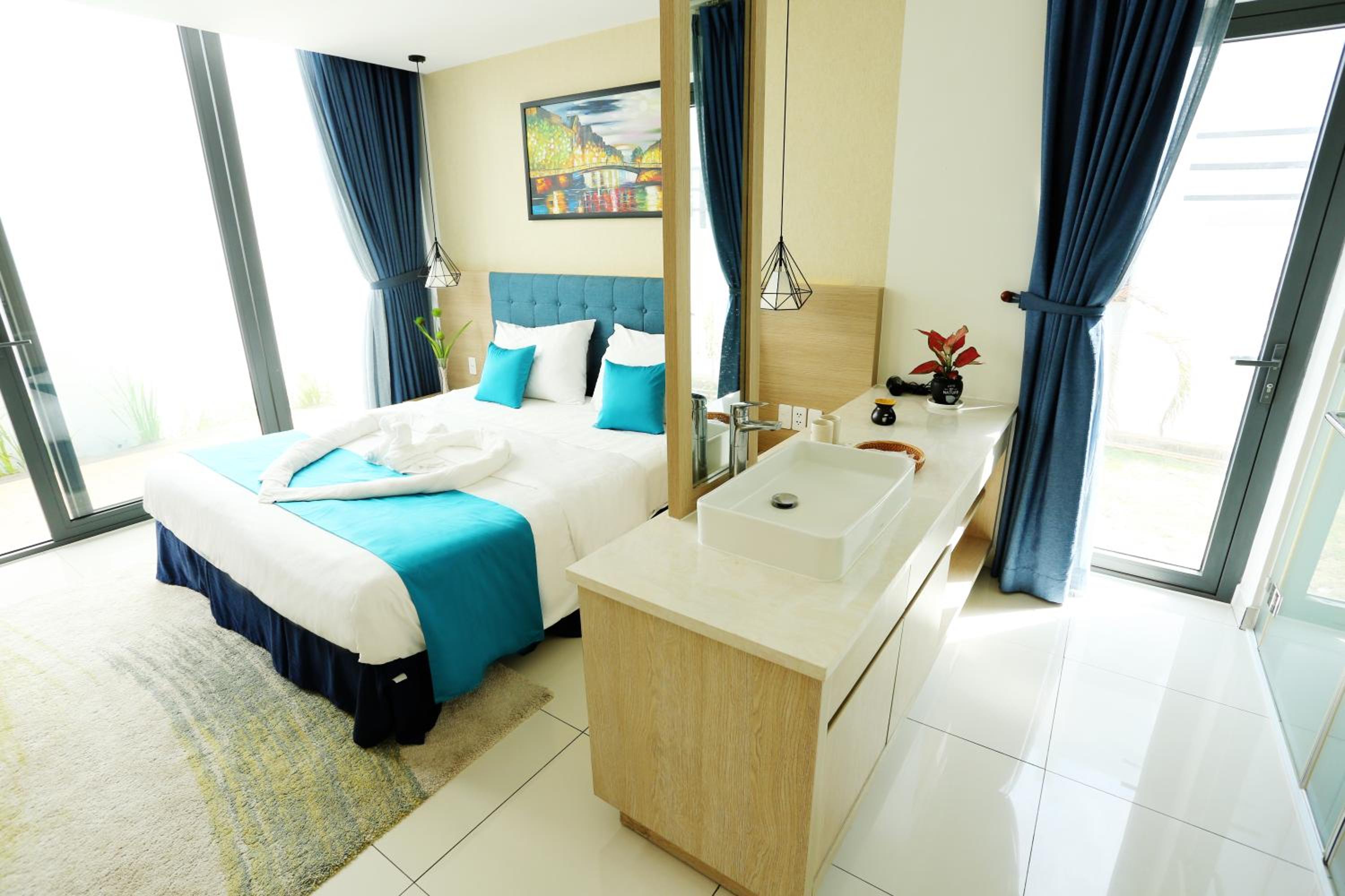 One-Bedroom Villa
