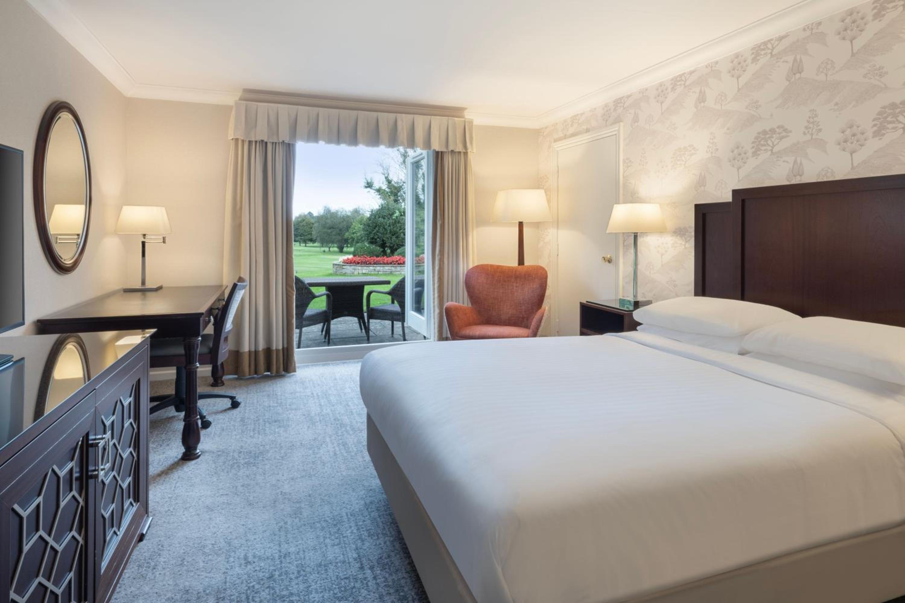 Deluxe Double Room - Photo 8