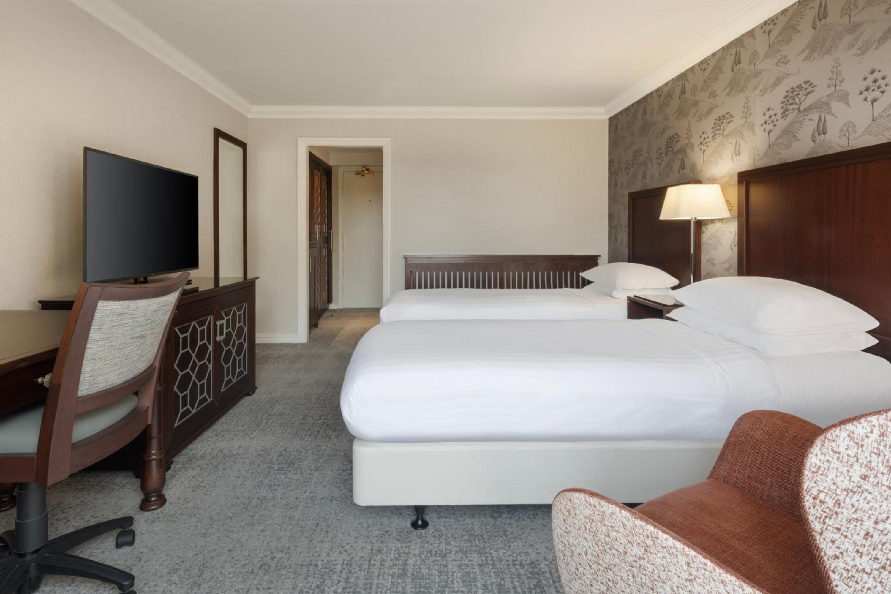 Twin Room - Photo 4