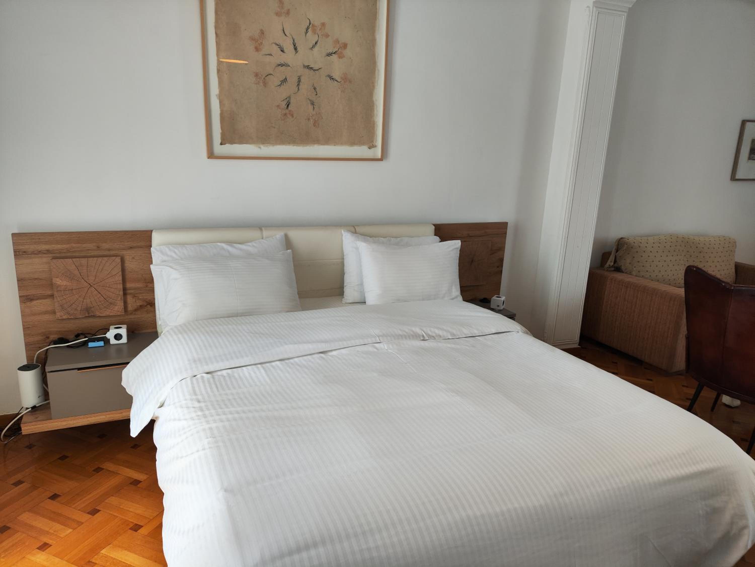 Superior Apartment