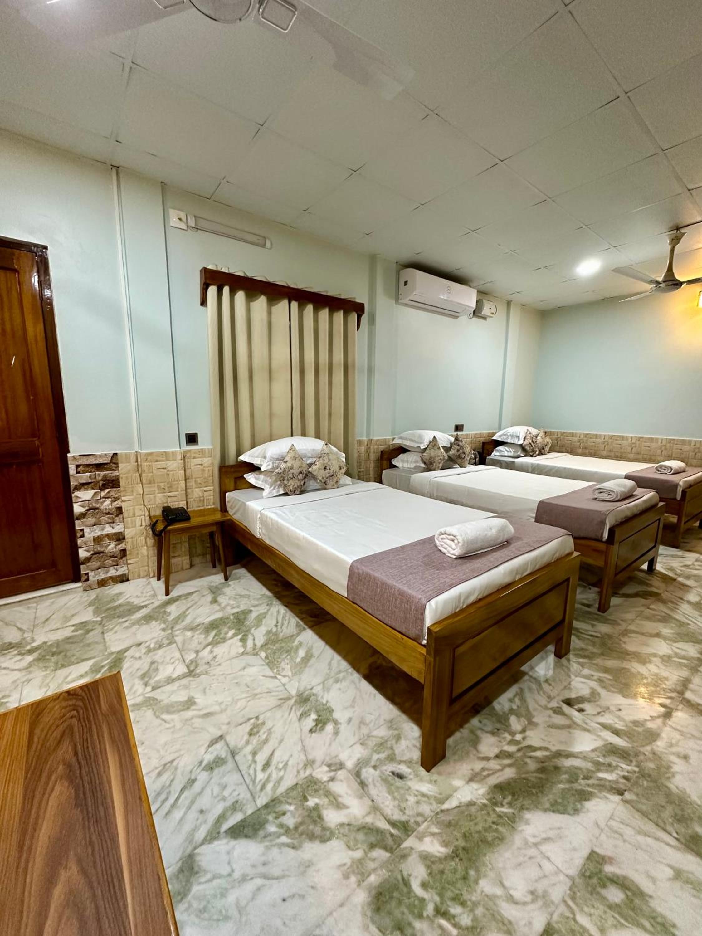 Triple Room With View photo 2