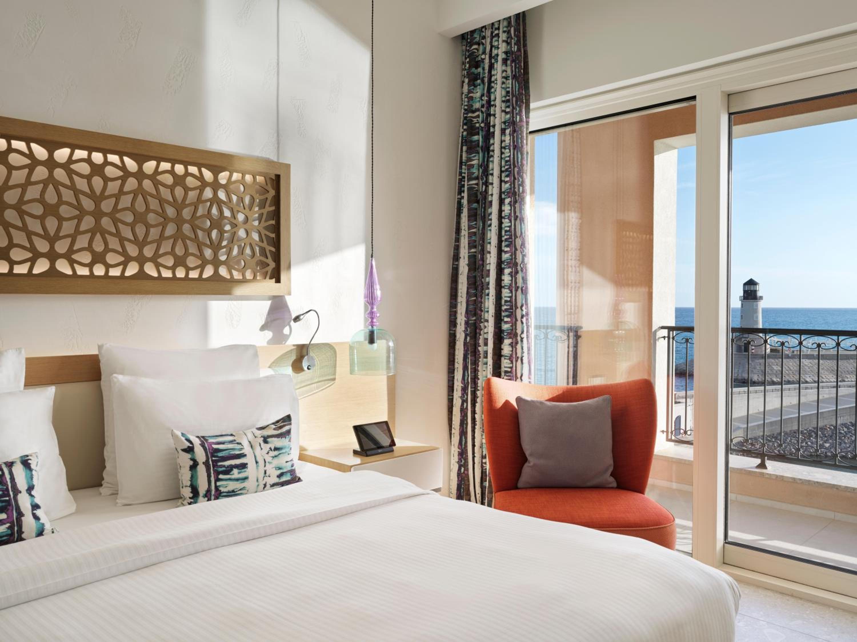 Grand Deluxe Suite Sea View photo 3