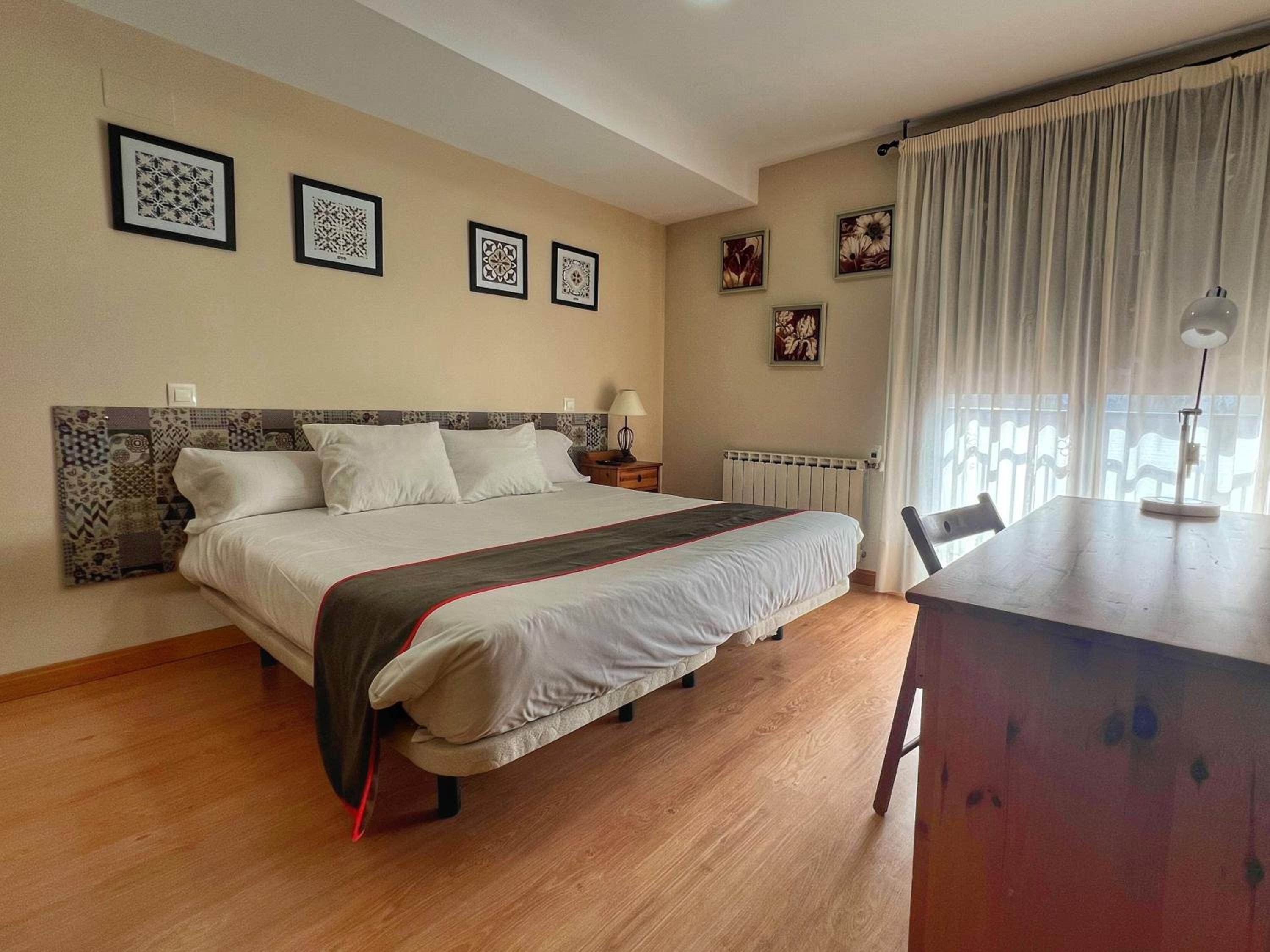 Double or Twin Room photo 2