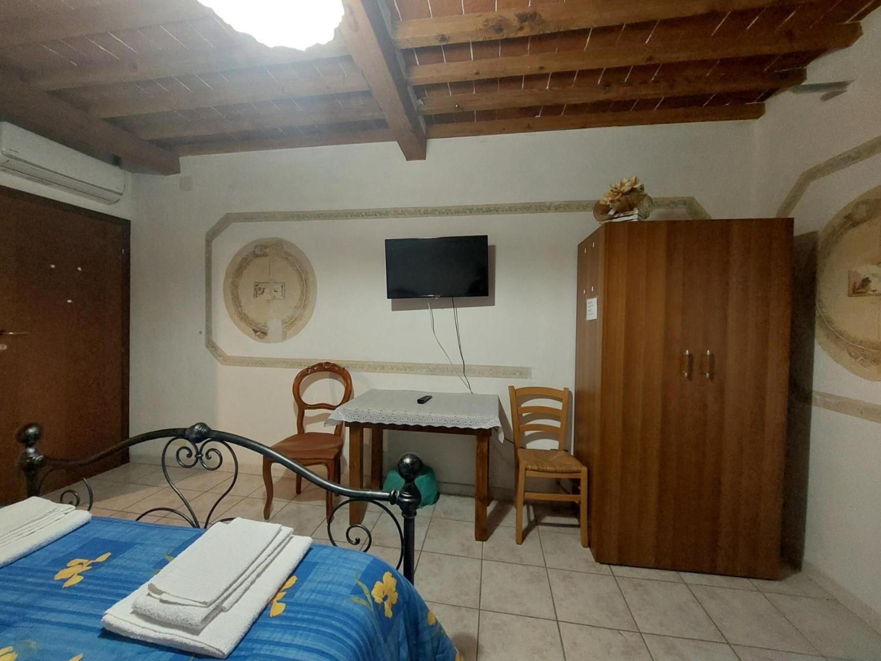 Deluxe Double or Twin Room with Garden View photo 2