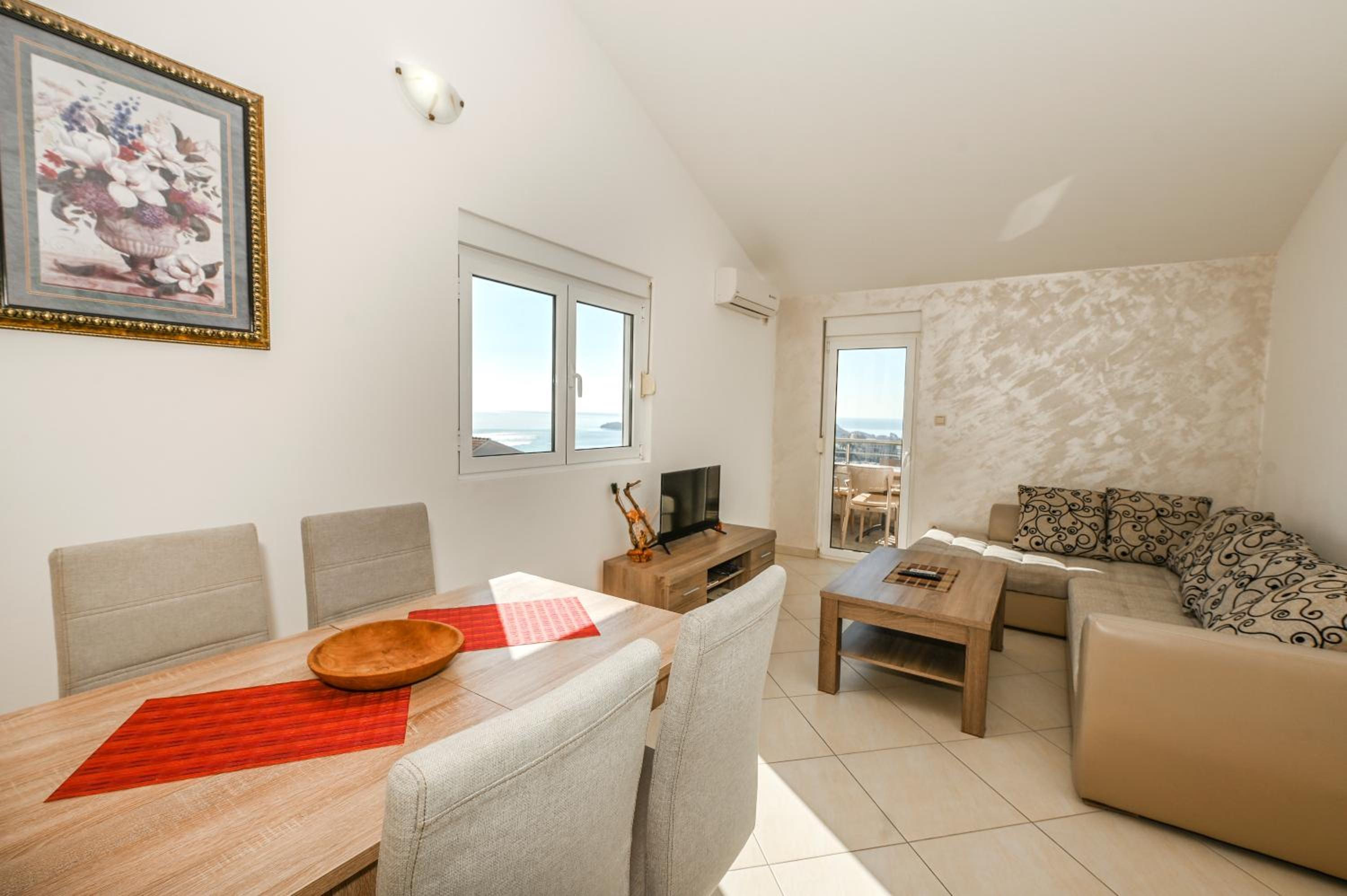 One-Bedroom Apartment with Balcony and Sea View