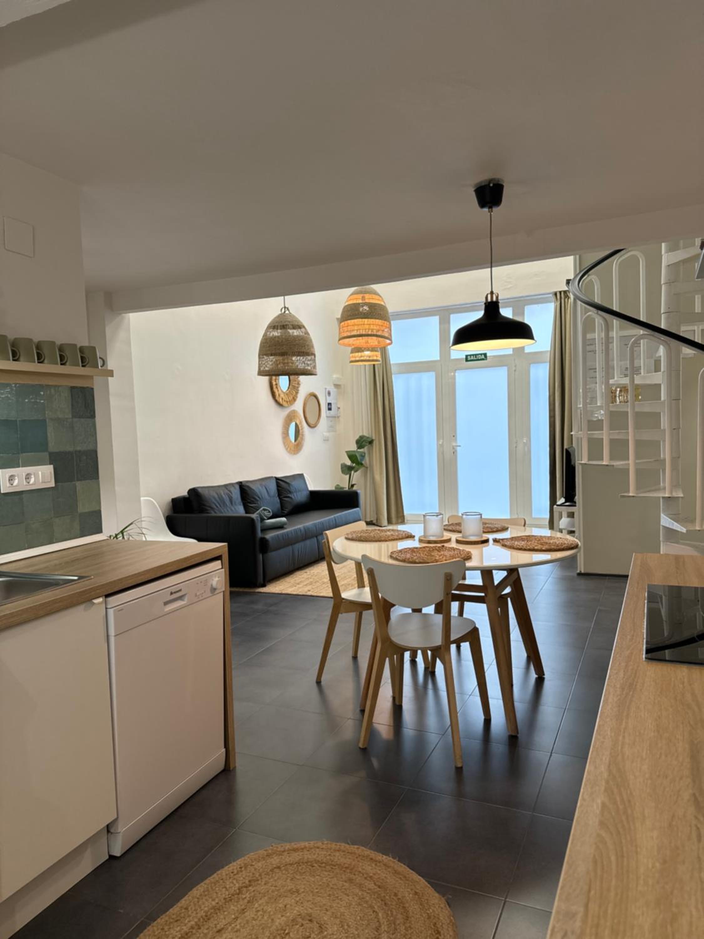 Maisonette - Photo 2